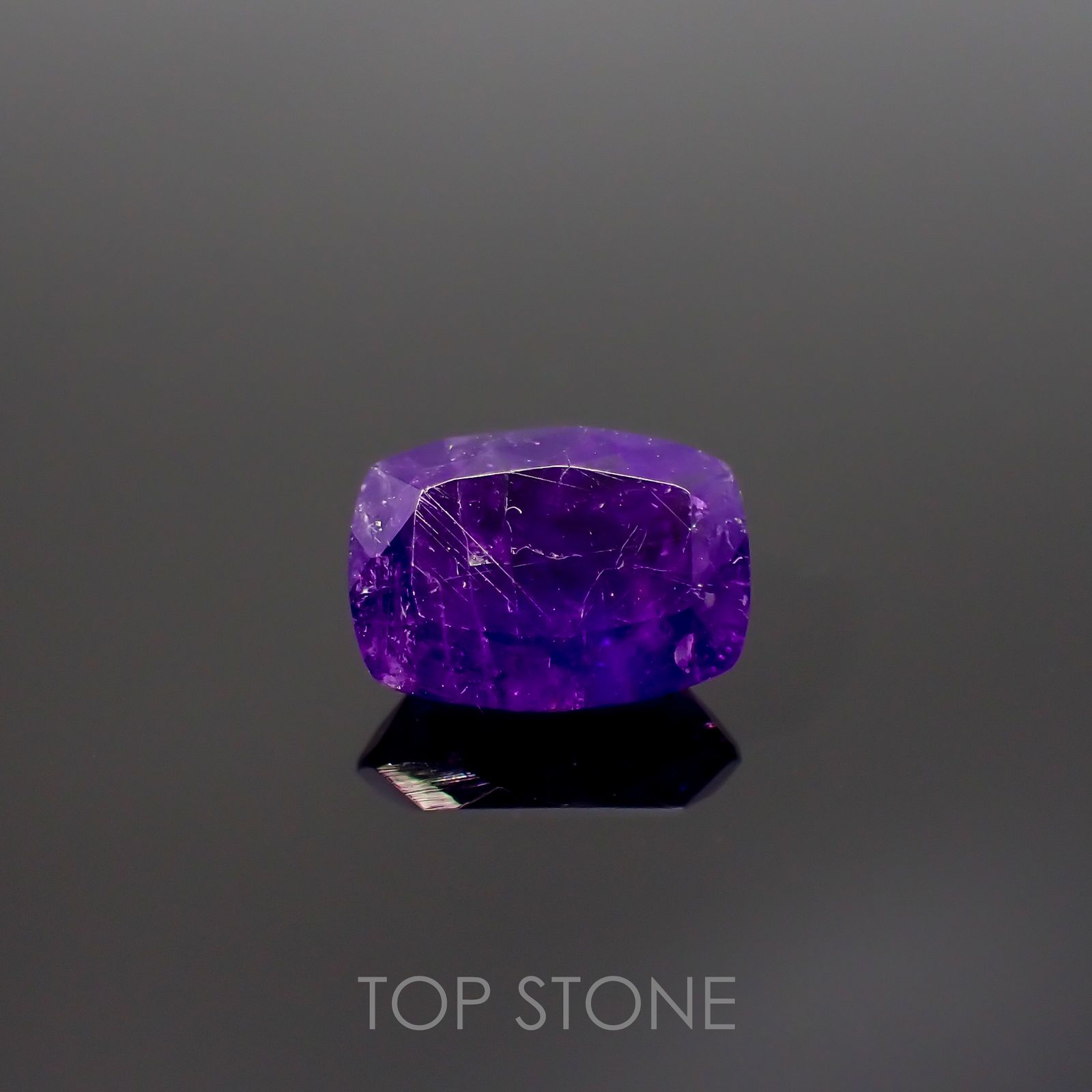 ハックマナイト(宝石名ハックマナイト)アフガニスタン産 1.25ct 識別済[220115394]8.4x6.2mm前後