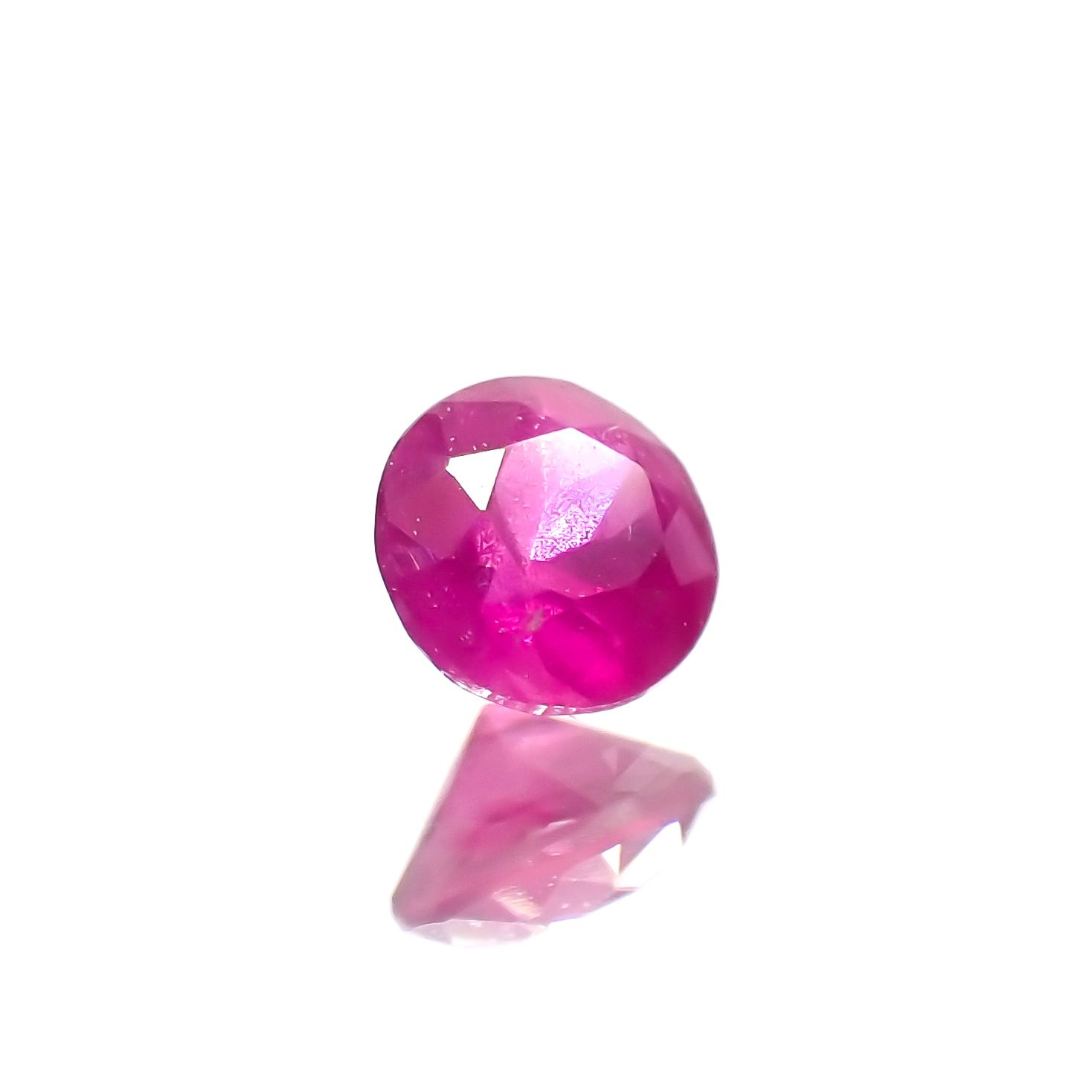 ルビー タイ/ミャンマー産 0.12ct[230321297]2.9x2.9mm前後