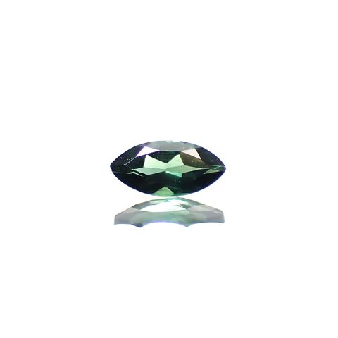 ベキリーブルーガーネット（カラーチェンジガーネット アレキタイプ） マダガスカル・ベキリー産 0.17ct [241229620]5.2x2.6mm前後