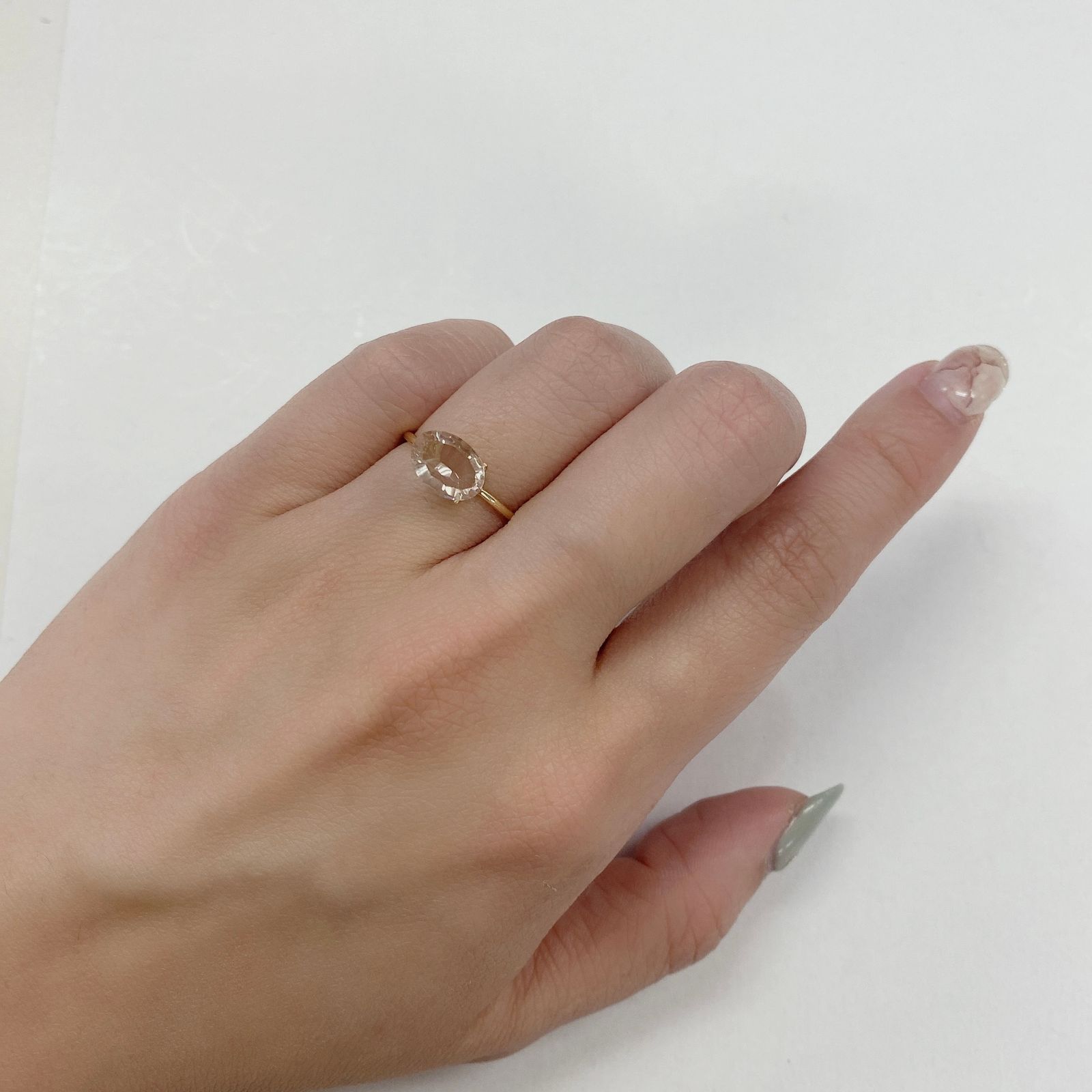 ◇コンケーブカット◇オレゴンサンストーン(宝石名ラブラドライト) アメリカ・オレゴン州産 1.23ct 識別済[210410421]9×6.6mm前後
