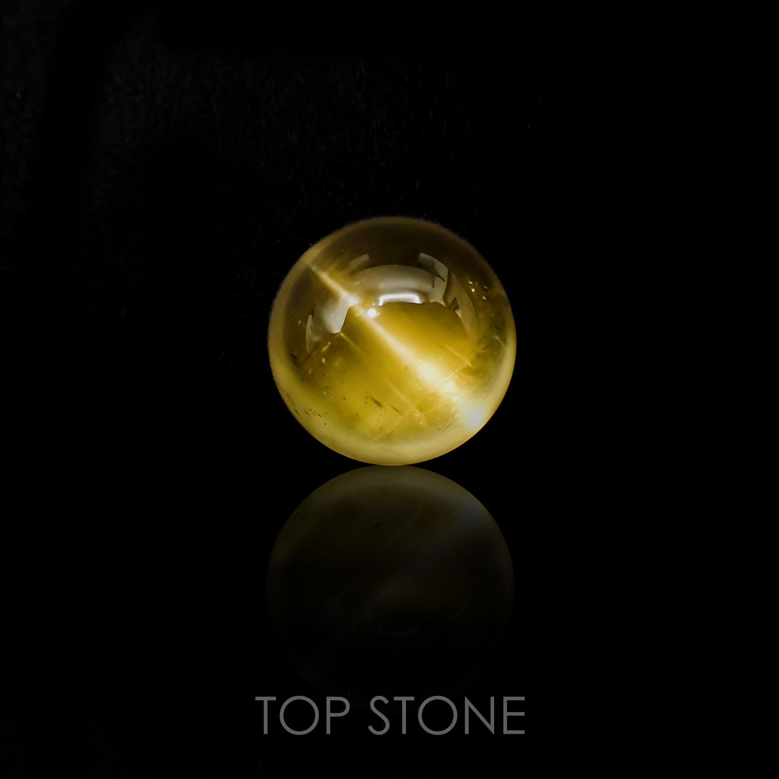 イエローベリルキャッツアイ(宝石名イエロー・ベリル キャッツアイ)ブラジル産 4.65ct 識別済[220917870]10.1x10mm前後