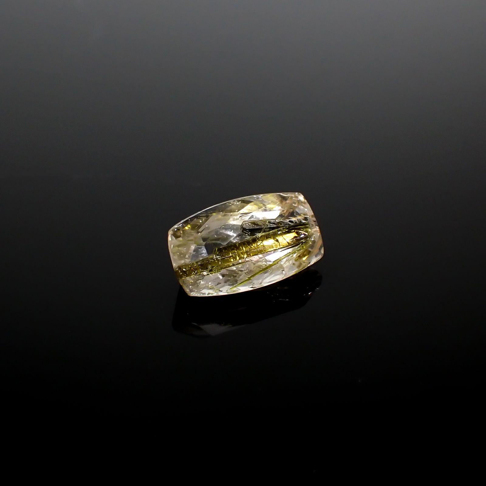エピドートインクォーツ ブラジル産 3.42ct[240427293]12.5x7.1mm前後