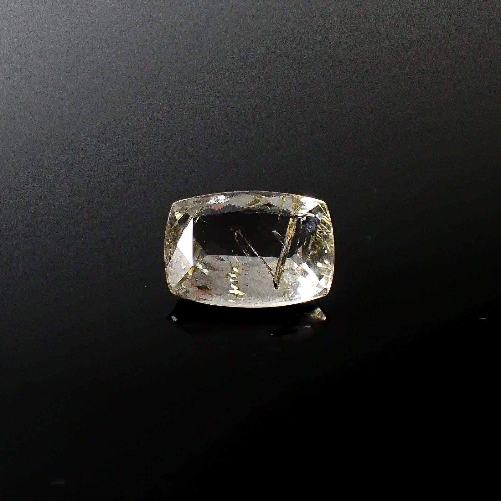 エピドートインクォーツ ブラジル産 7.09ct [240427300]15.1x10.8mm前後