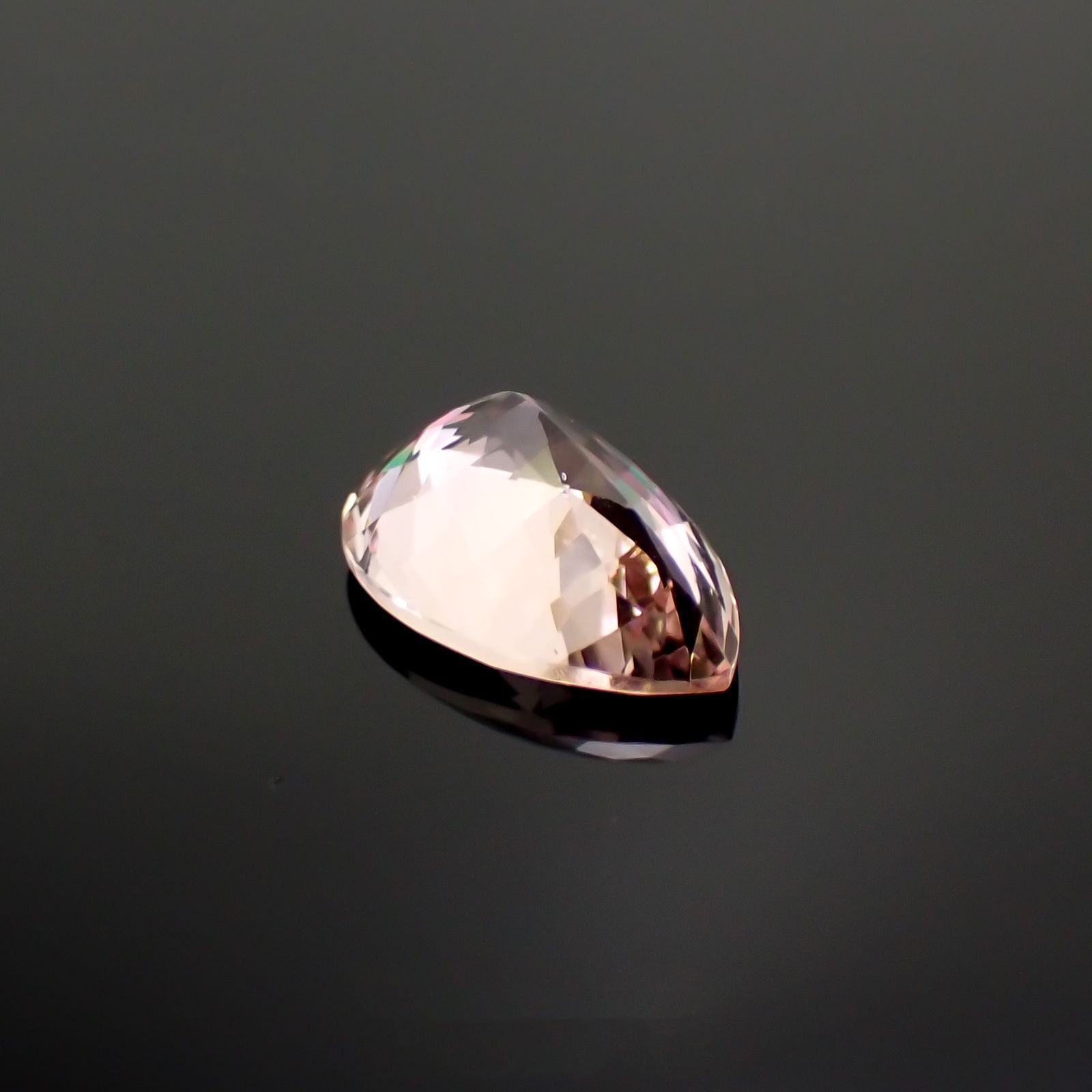 モルガナイト(宝石名モルガナイト)ナイジェリア産 2.711ct ソ付(日独)[221018881]12.22x8.18mm前後