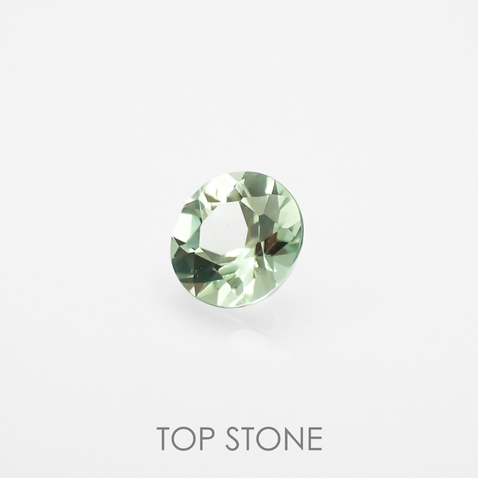 モンテブラサイト(宝石名モンテブラサイト)マダガスカル産 0.42ct 識別済[230120296]4.9x4.8mm前後