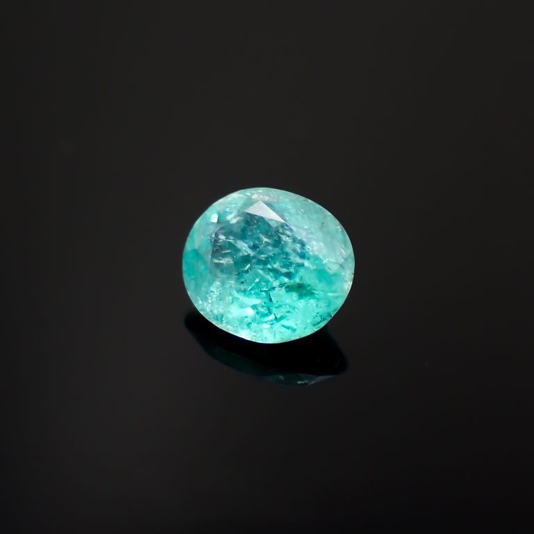 パライバトルマリン(宝石名トルマリン/別名パライバ・トルマリン)ブラジル・キントス鉱山産 0.417ct ソ付(宝貴協)[221018734]5.2x4.5mm前後