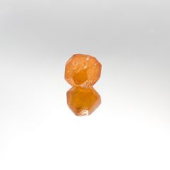 スペサルティンガーネット マンダリンオレンジカラー 原石(宝石名ガーネット)タンザニア産 6.30ct 識別済[230823124]9.7x9.5mm前後