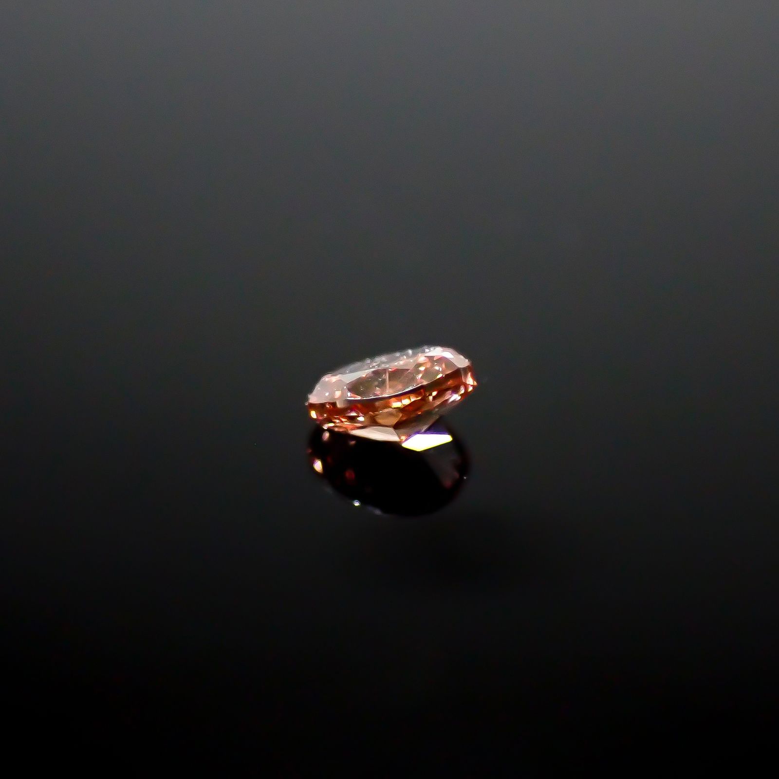 ピンクダイヤモンド(宝石名ダイアモンド VS-1/FANCY DEEP BROWNISH PINK) 0.033ct ソ付(AGT)[250129713]2.25x1.6mm前後