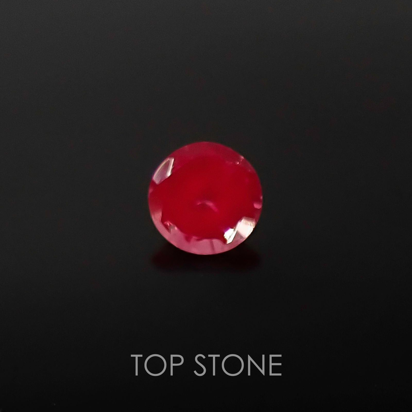 ホットピンクスピネル タンザニア産 ルース 0.16ct[20106030]3.4×3.3mm前後