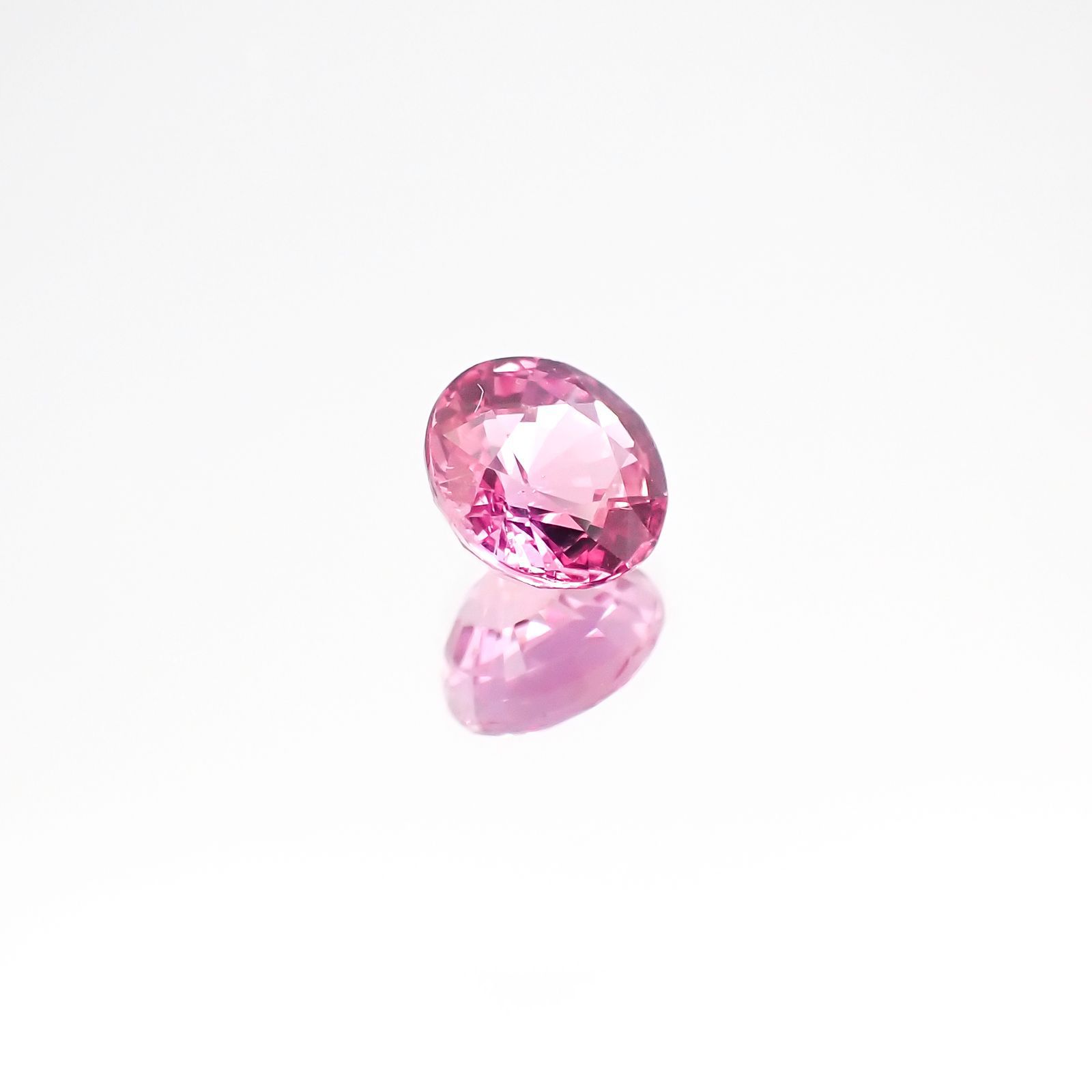 パパラチャサファイア スリランカ産 0.947ct DGL鑑付[20107259]5.6×5.7mm前後