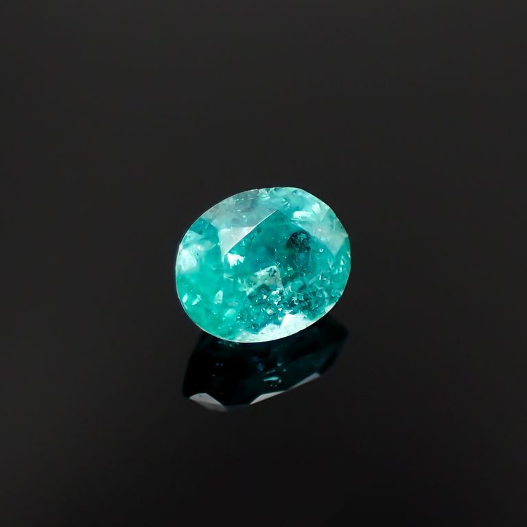 パライバトルマリン(宝石名トルマリン/別名パライバ・トルマリン)ブラジル・キントス鉱山産 0.362ct ソ付(宝貴協)[221018743]4.8x3.8mm前後