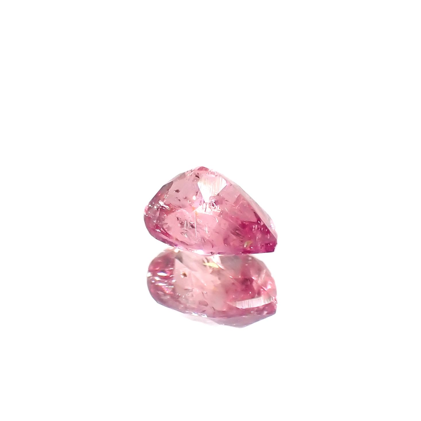 ペツォッタイト(ラズベリル)(宝石名ペツォッタイト)マダガスカル産 0.370ct ソ付(彩珠)[240226153]5.1x3.9mm前後