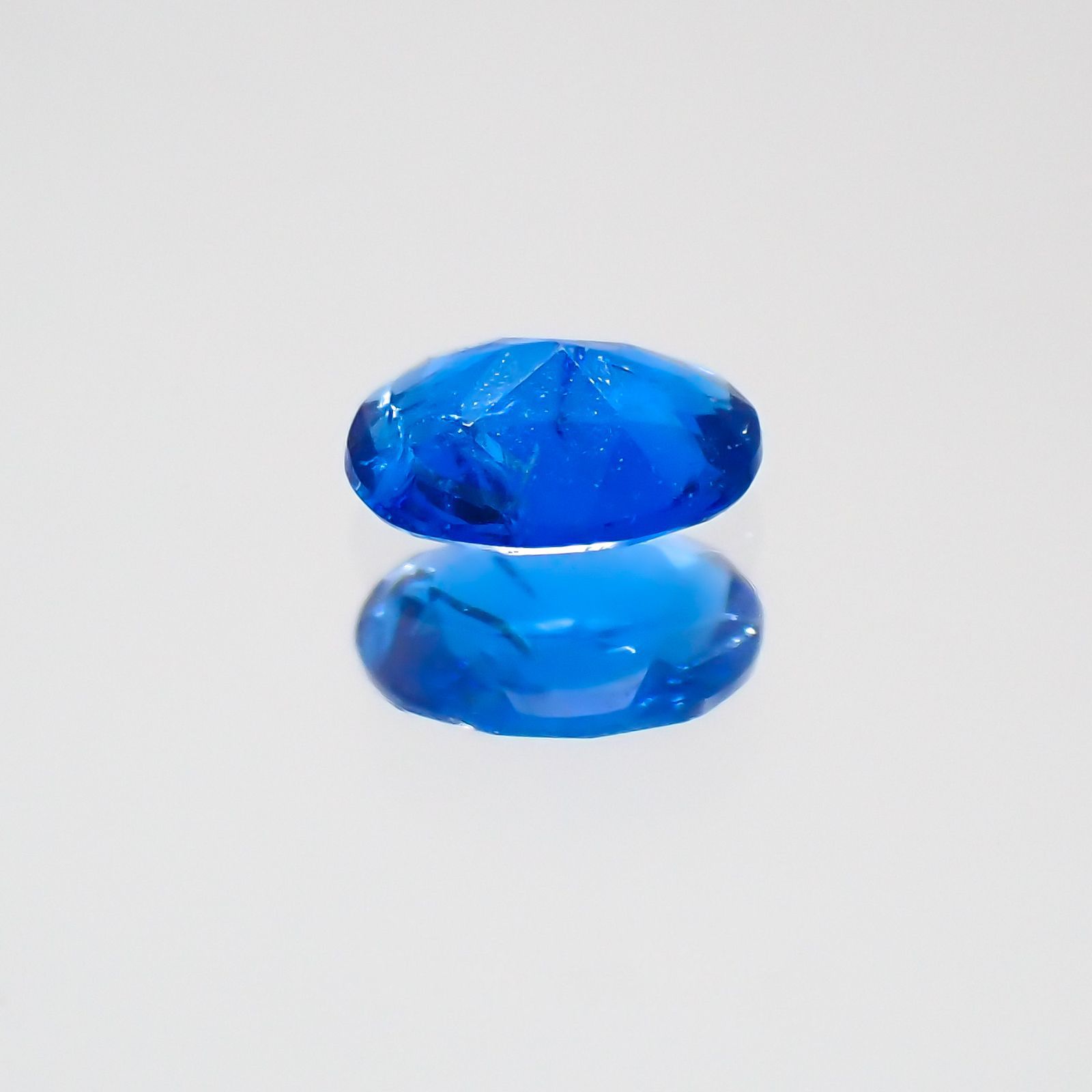 アウイナイト ドイツ産 ルース 0.07ct[20063077]3.4×2.7mm前後