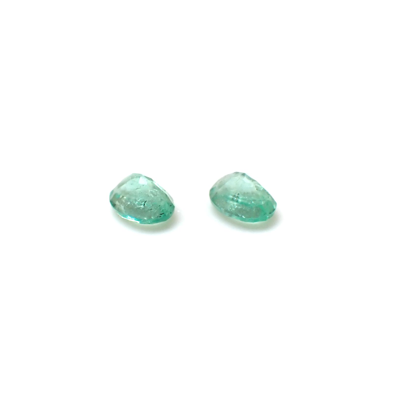 ◇ペアセット◇パステルカラーエメラルド ザンビア産 0.33ct(2pcs合計) [250430239]3.9x2.9mm前後