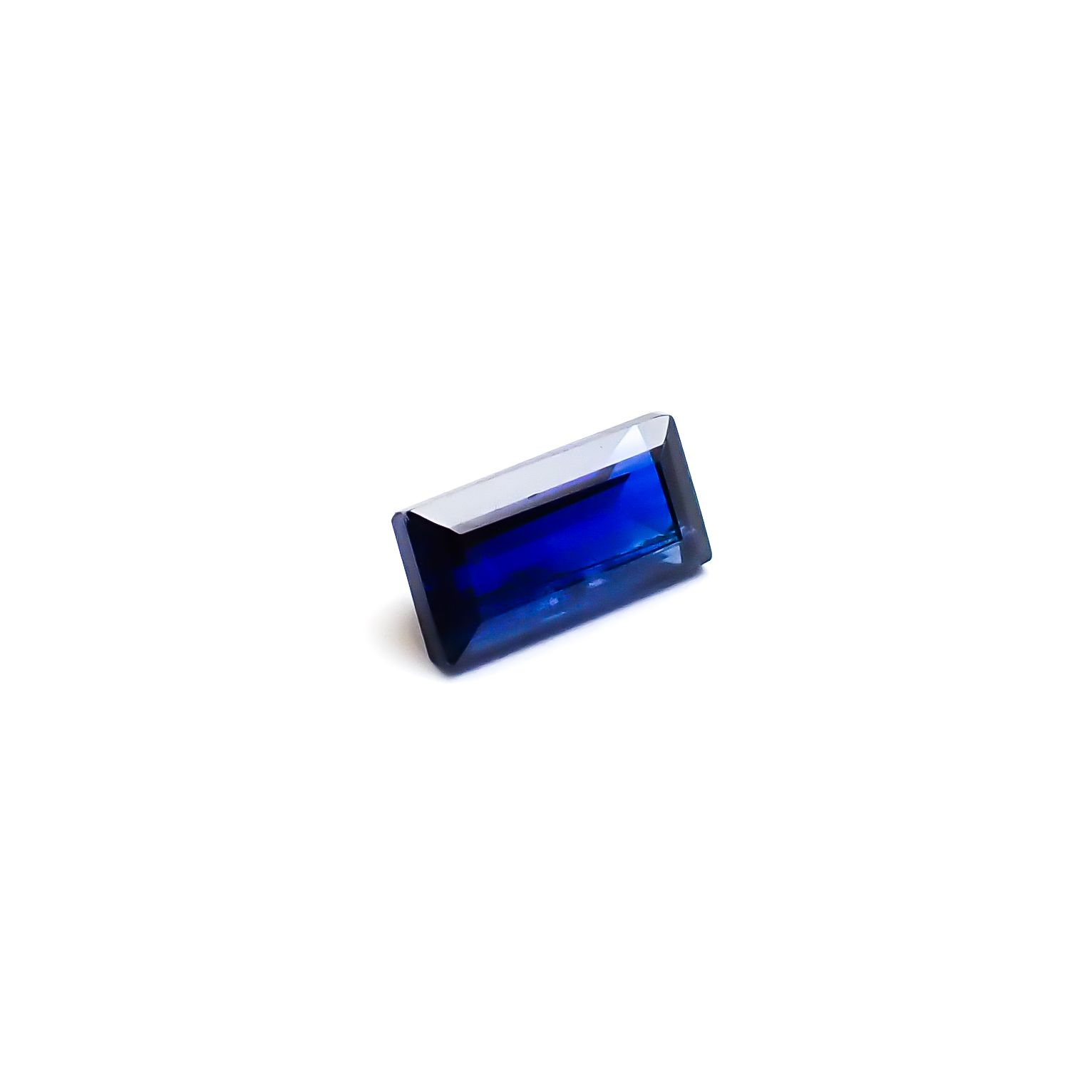 カイヤナイト ネパール産 2.53ct / 9.8x5mm前後 [260532276]