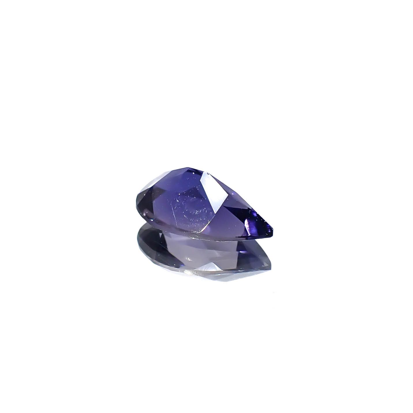 アイオライト タンザニア産 0.86ct [250229838]9x5.8mm前後