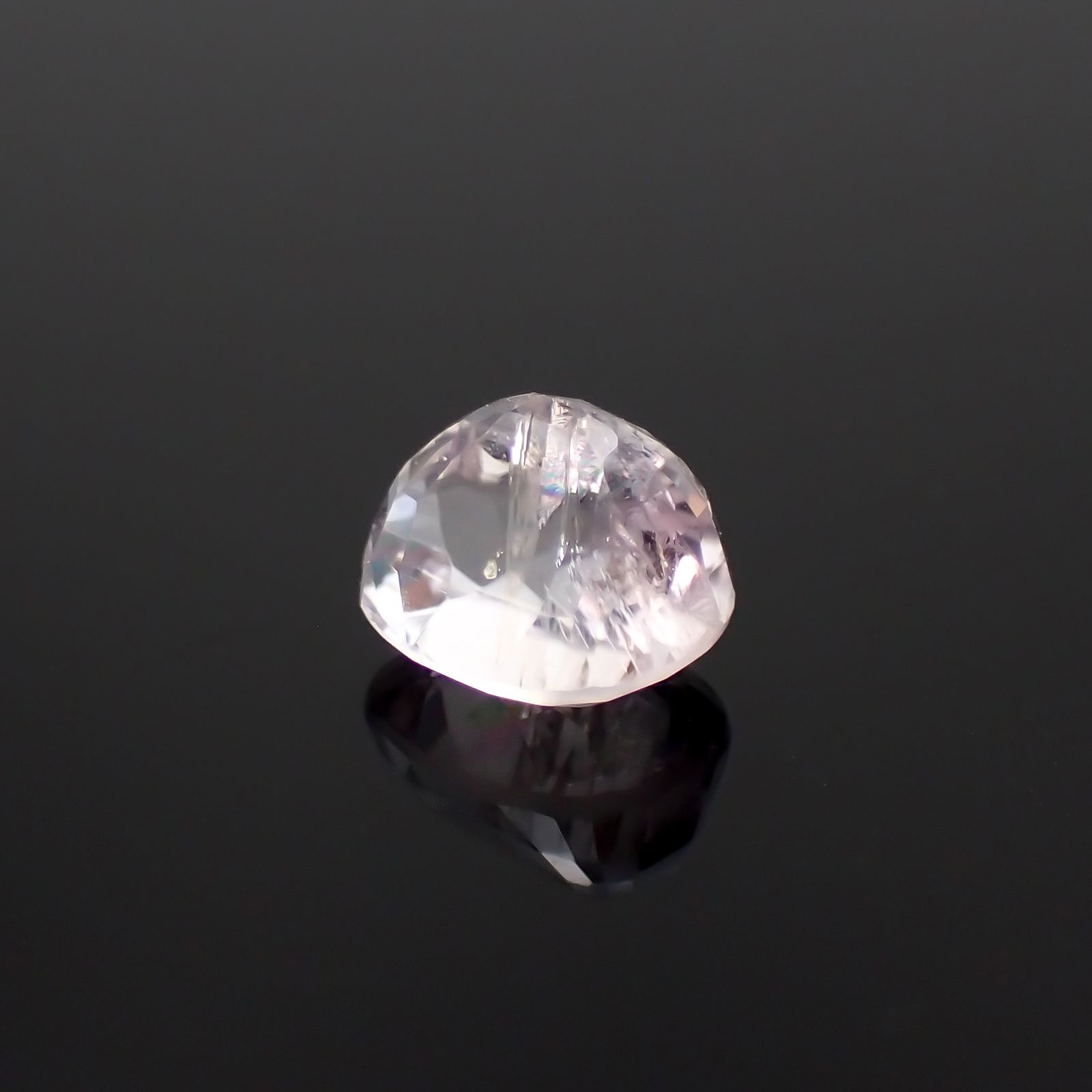 ポードレッタイト(宝石名ポードレッタイト)ビルマ産 1.372ct ソ付(彩珠)[230722816]6.9x6mm前後