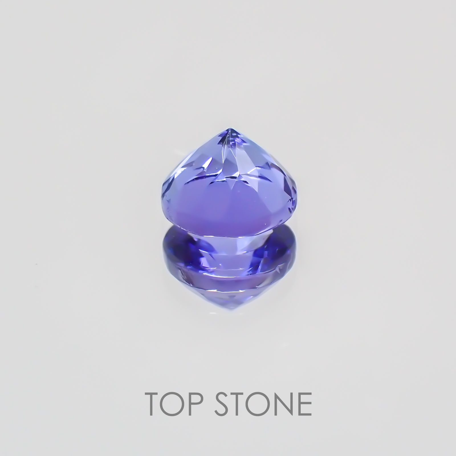 タンザナイト(宝石名タンザナイト) タンザニア産 0.56ct 識別済[210610072]5×4.9mm前後