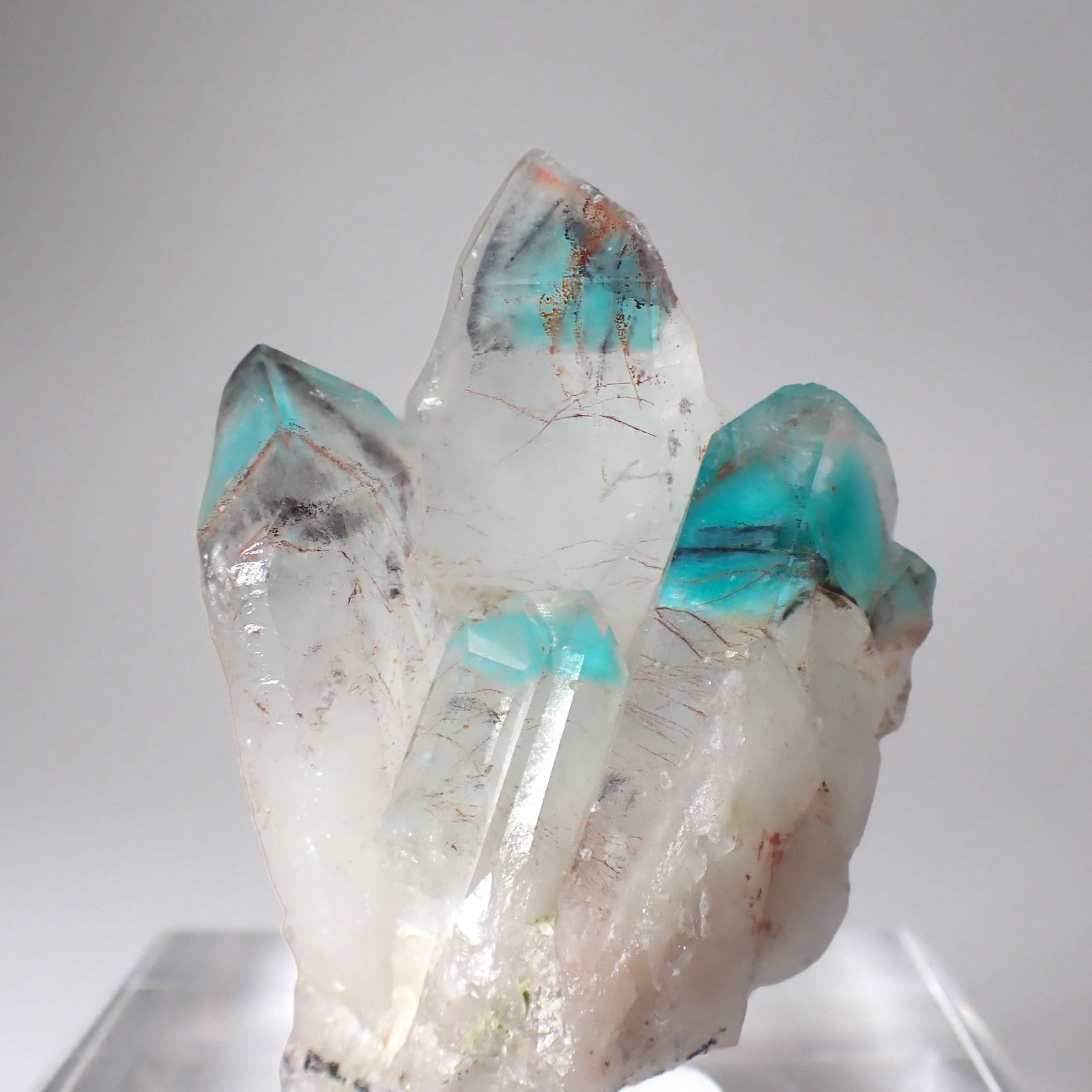 アホイトインクォーツ原石 南アフリカ・メッシーナ鉱山産 アクリル台座付き 378.48ct(75.69g) / 40.5x36.6x59.7mm前後 [260532293]