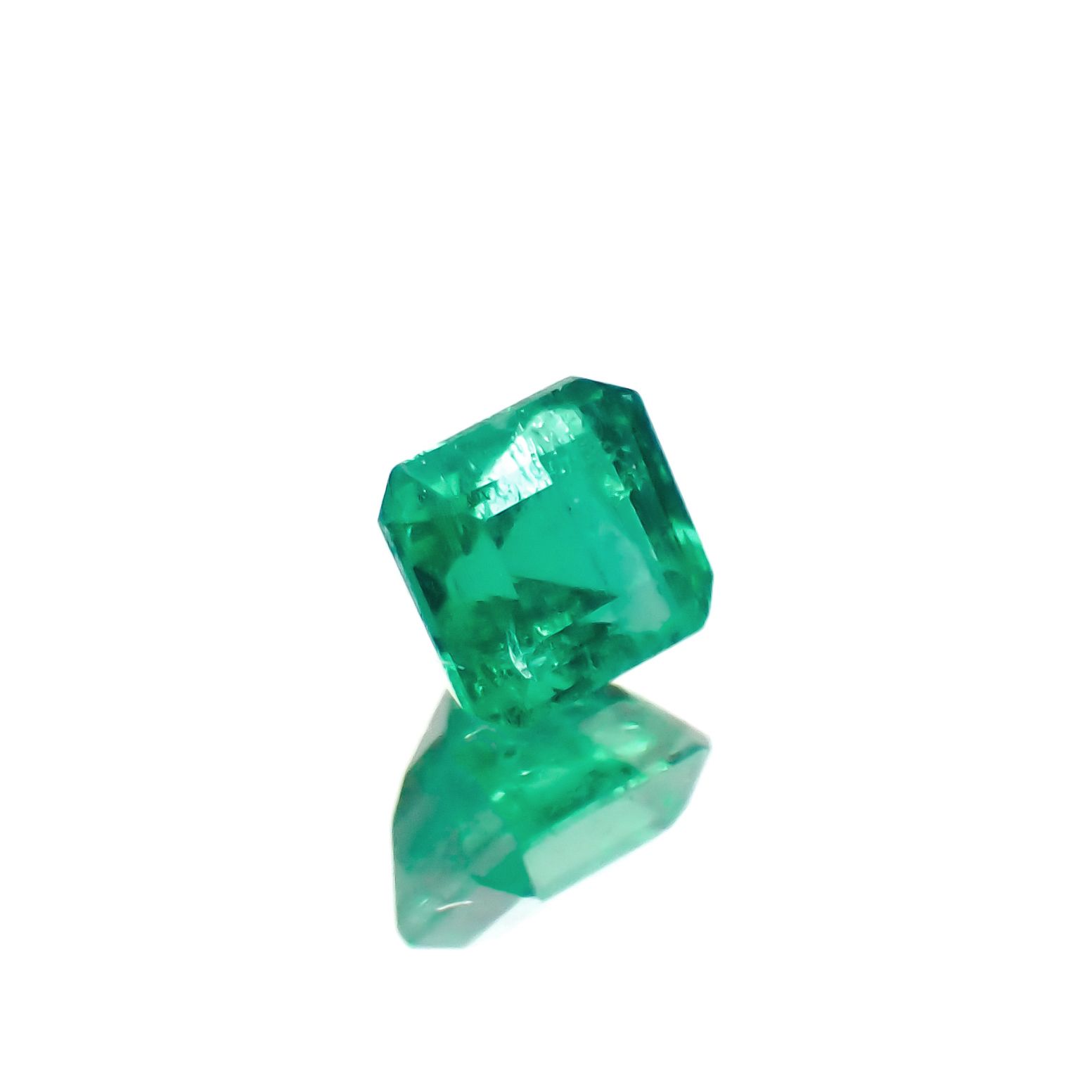 エメラルド コロンビア産 0.19ct[230421712]3.4x3mm前後