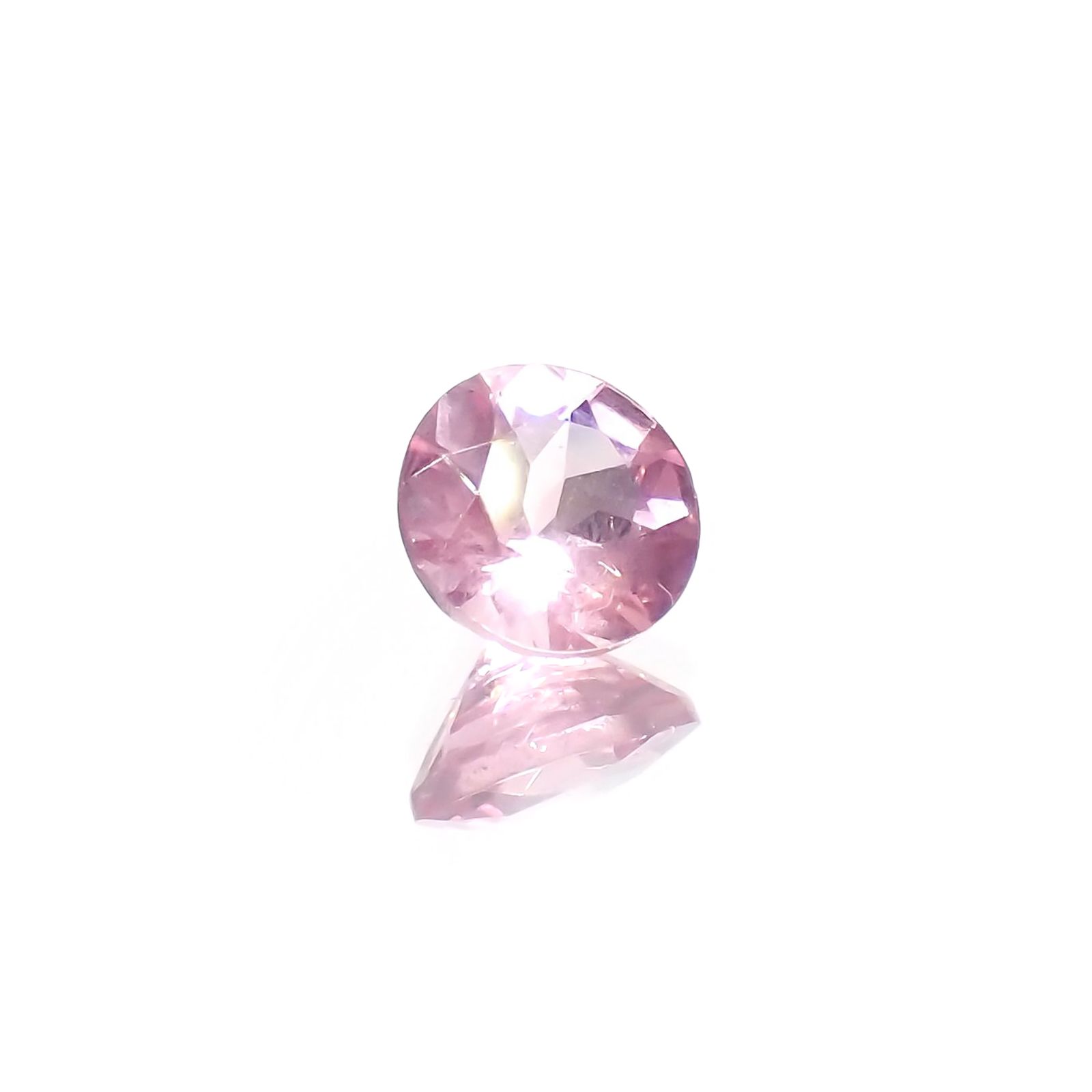 シルキーピンクスピネル タンザニア産 0.51ct / 5x5mm前後 [260524953]