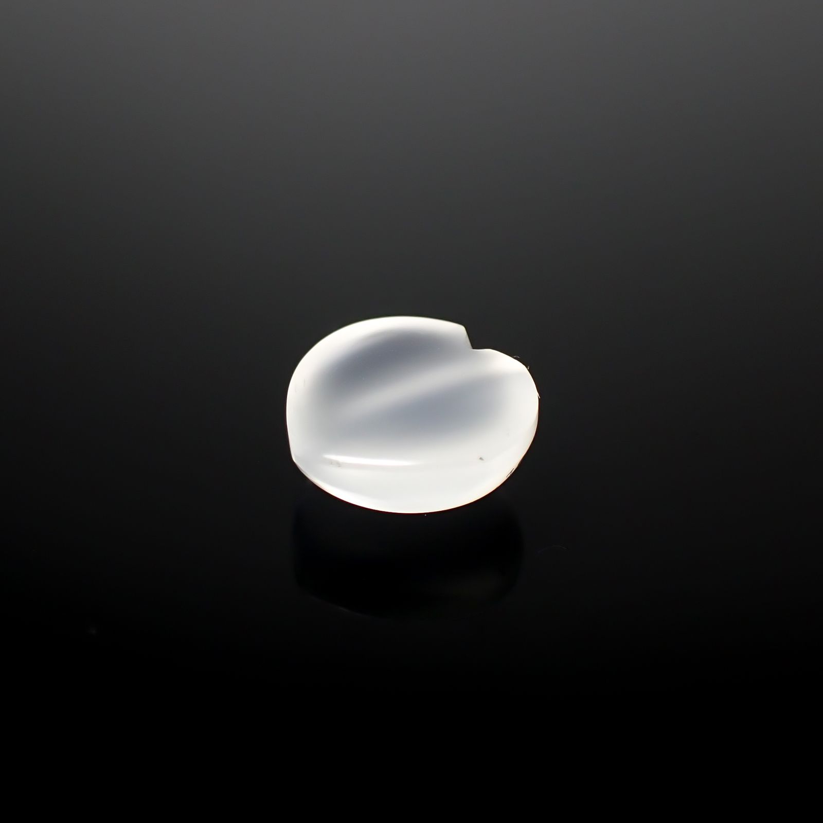 ムーンストーンキャッツアイ インド産 3.14ct[240527762]9.9x9.6mm前後