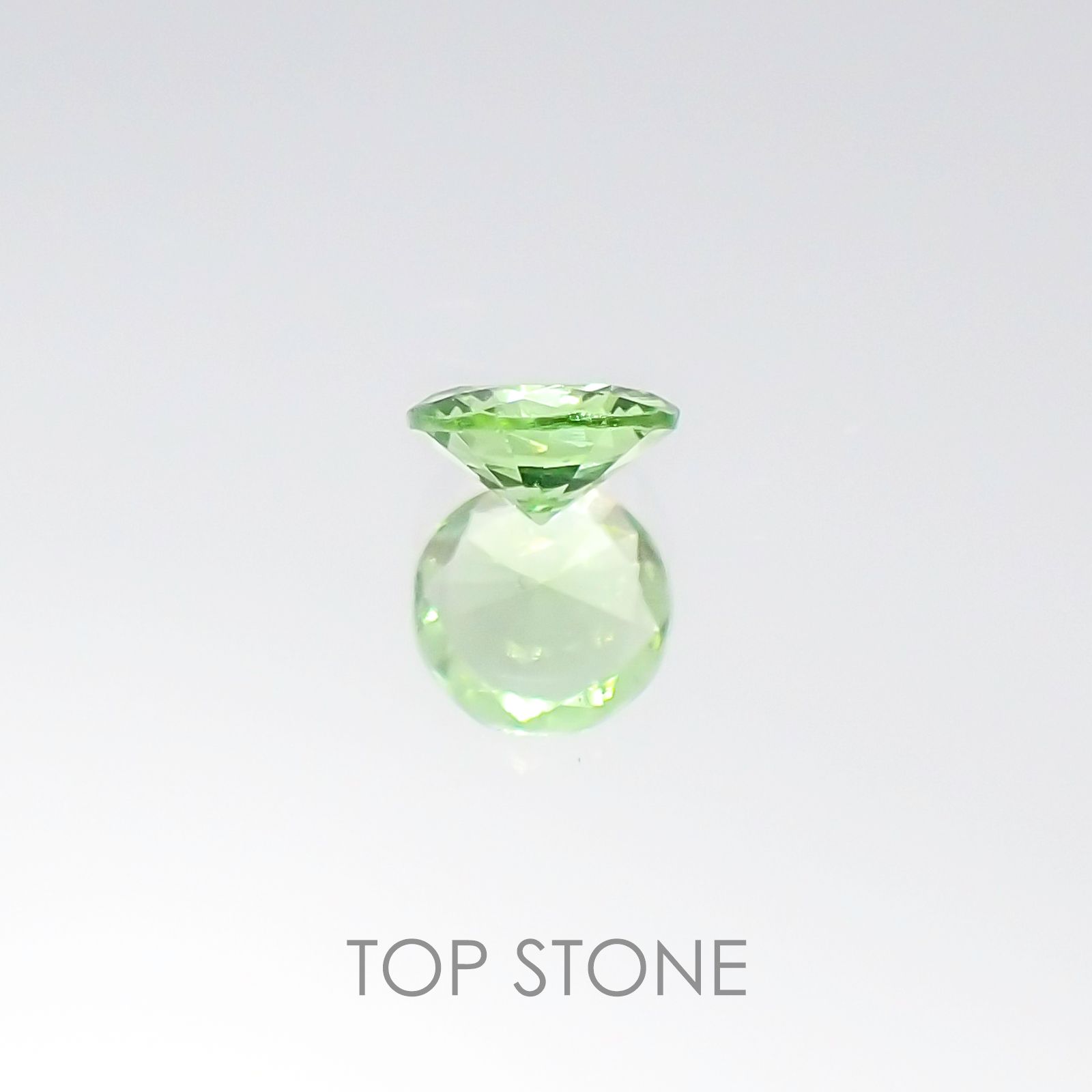 ミントガーネット ケニア産 ルース 0.23ct[20106114]4×4mm前後