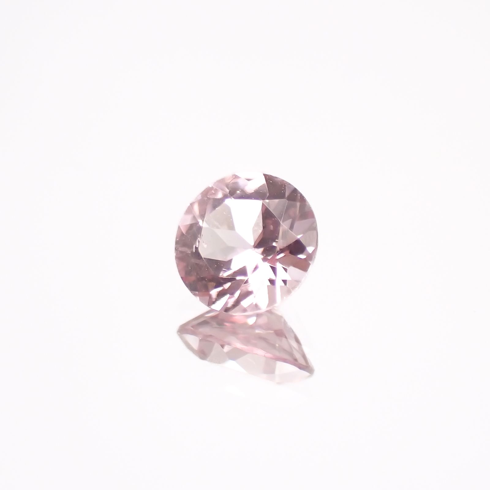 ドラゴンガーネット タンザニア産 0.49ct[230421462]4.8x4.8mm前後