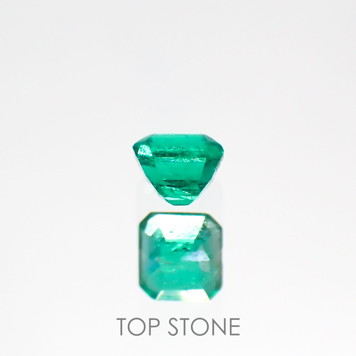 エメラルド コロンビア産 ルース 0.11ct[201912835]2.8×2.7mm前後