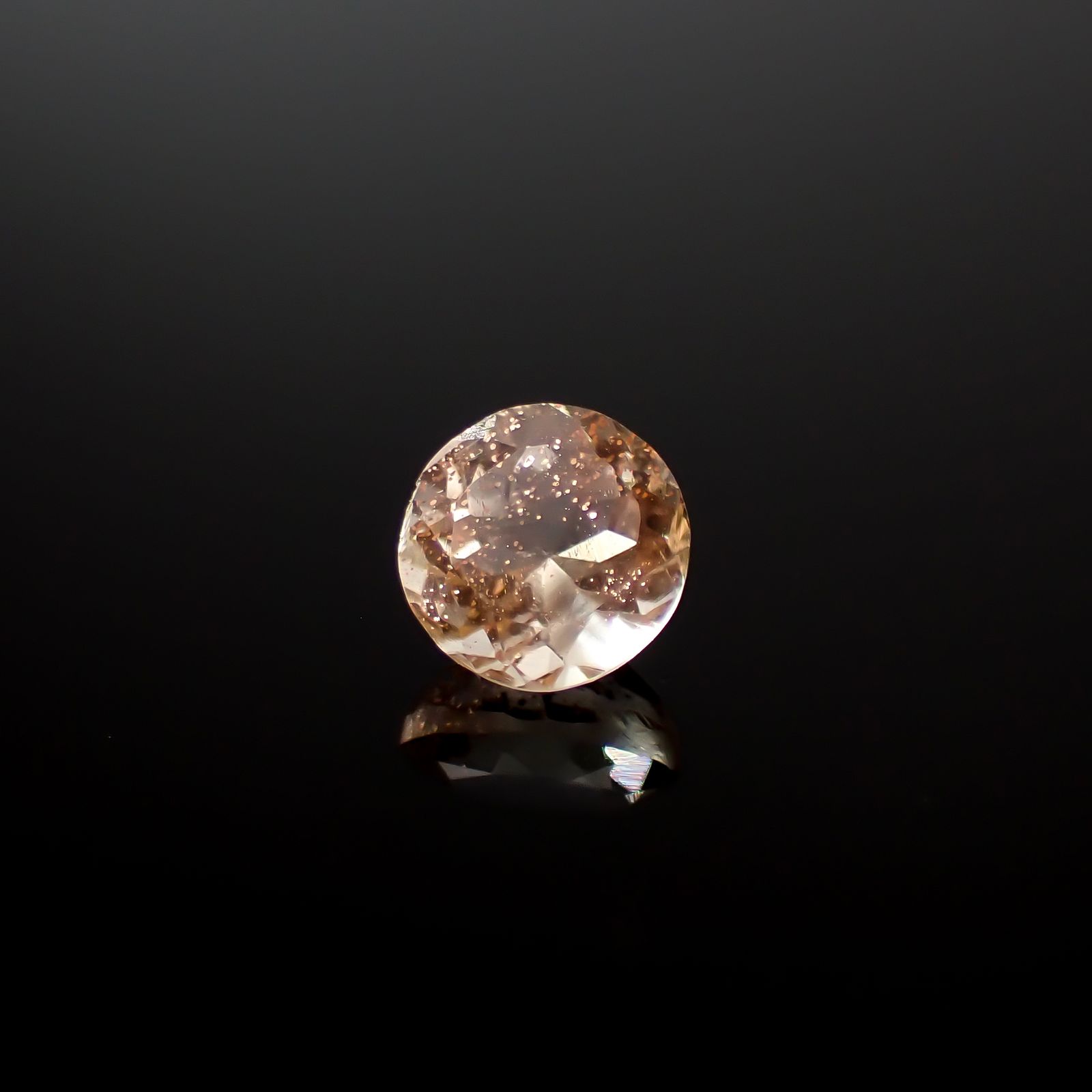 オレゴンサンストーン アメリカ・オレゴン州産 0.51ct[240628202]5x4.9mm前後