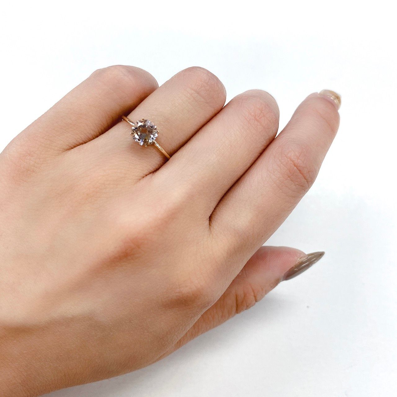 ◇ヘキサゴンカット◇アメトリンSA(宝石名バイカラー・クォーツ/別名アメトリン) ボリビア産 0.96ct 識別済[210611047]6.1×6mm前後