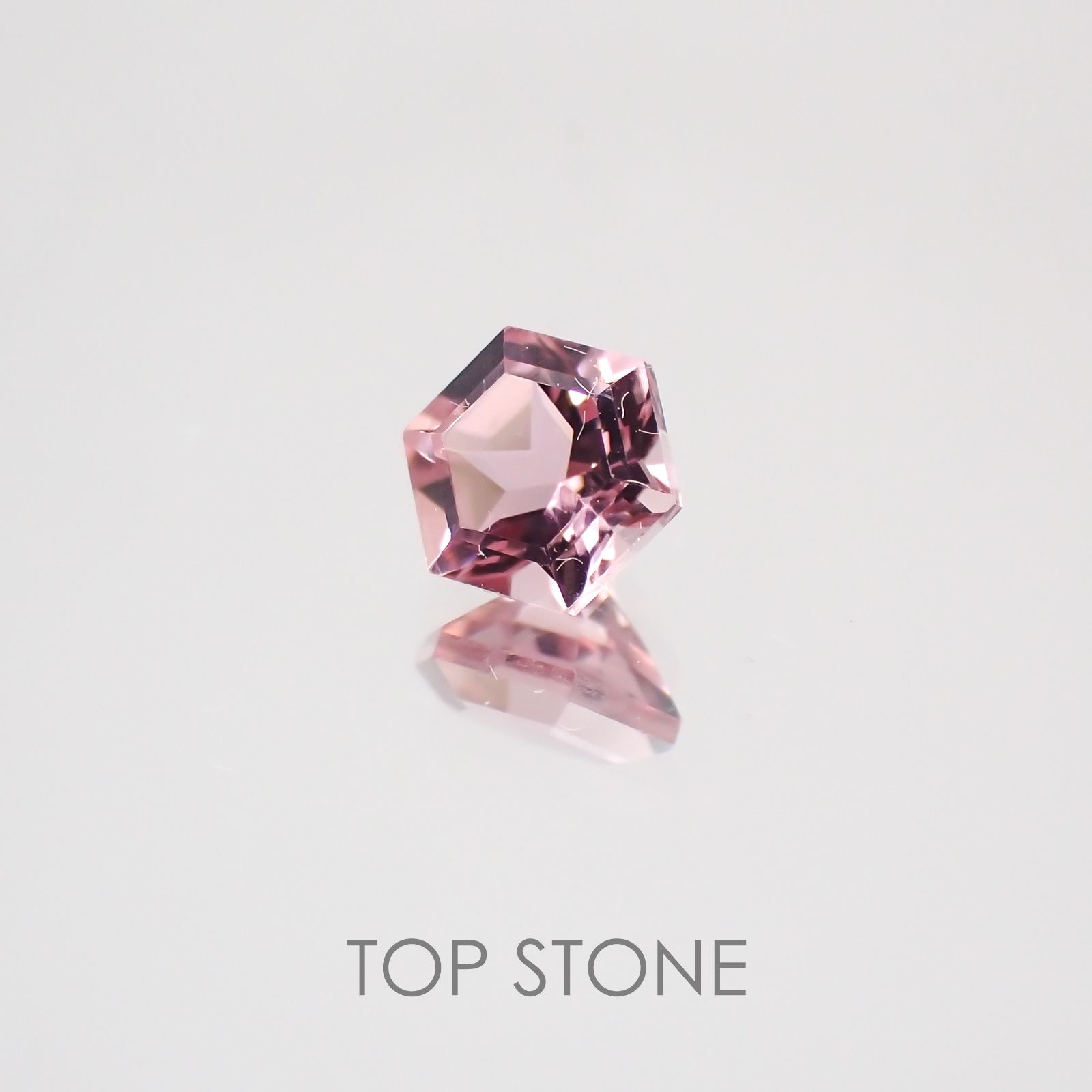 ◇ヘキサゴンカット◇ピンクトルマリンSA(宝石名トルマリン) ブラジル/アフリカ産 0.32ct 識別済[21029155]3.9×3.9mm前後