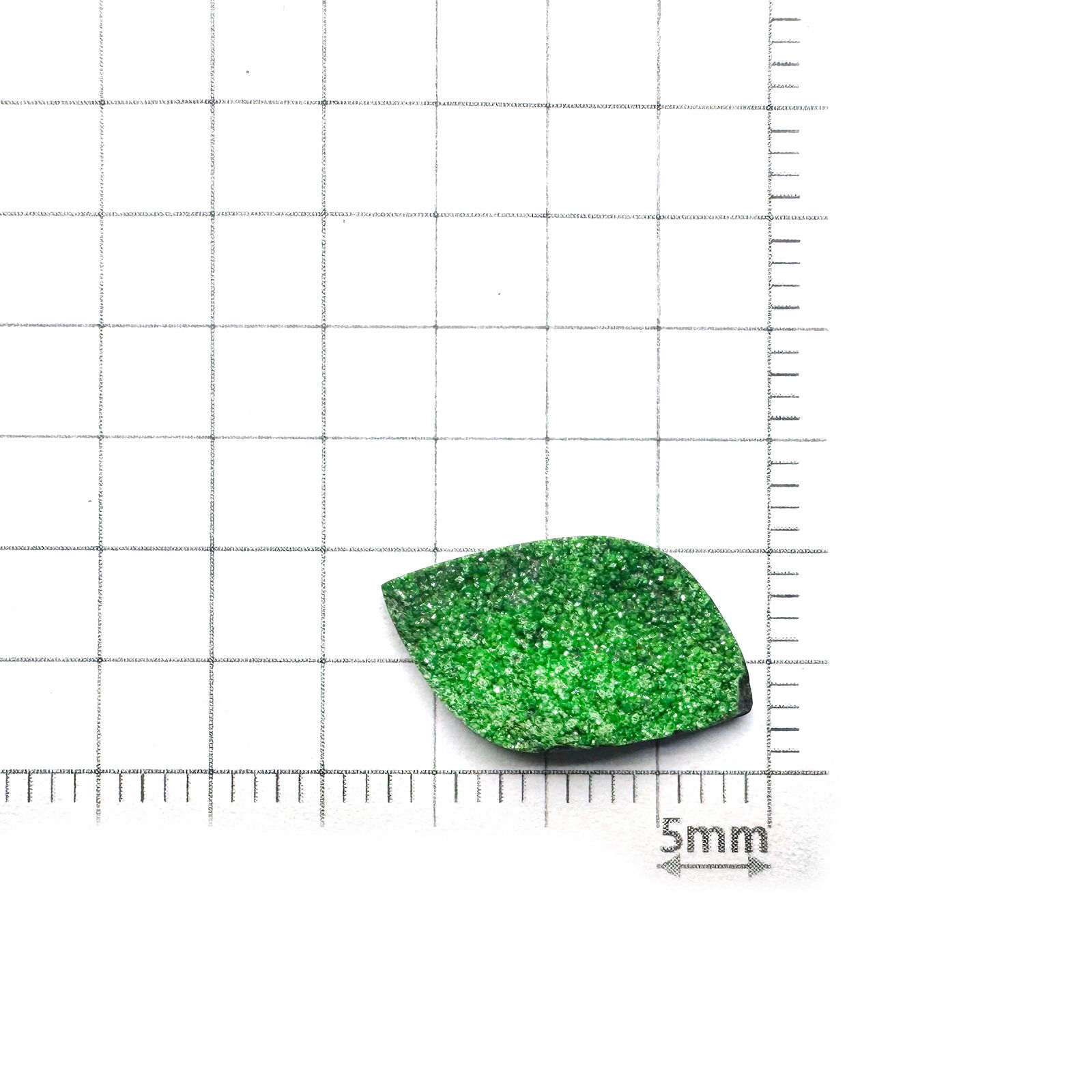 ウバロバイト 原石 ロシア産 4.80ct[240326436]17.2x9.2mm前後