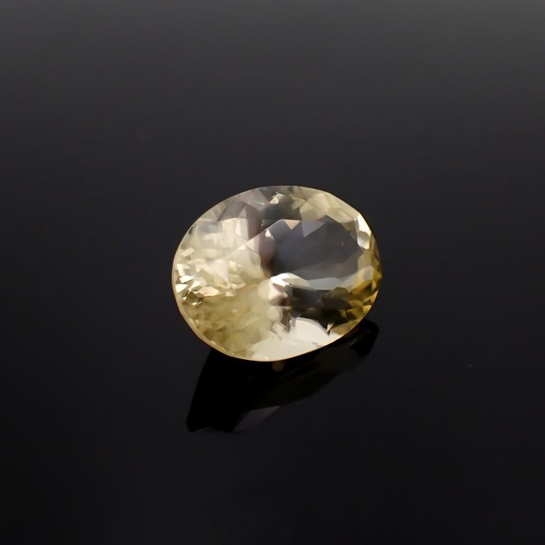 アラゴナイト フォスフォレッセンス(宝石名フォスフォレッセンス・アラゴナイト)チェコ共和国産 9.188ct ソ付(彩珠)[221018678]15.9x11.7mm前後