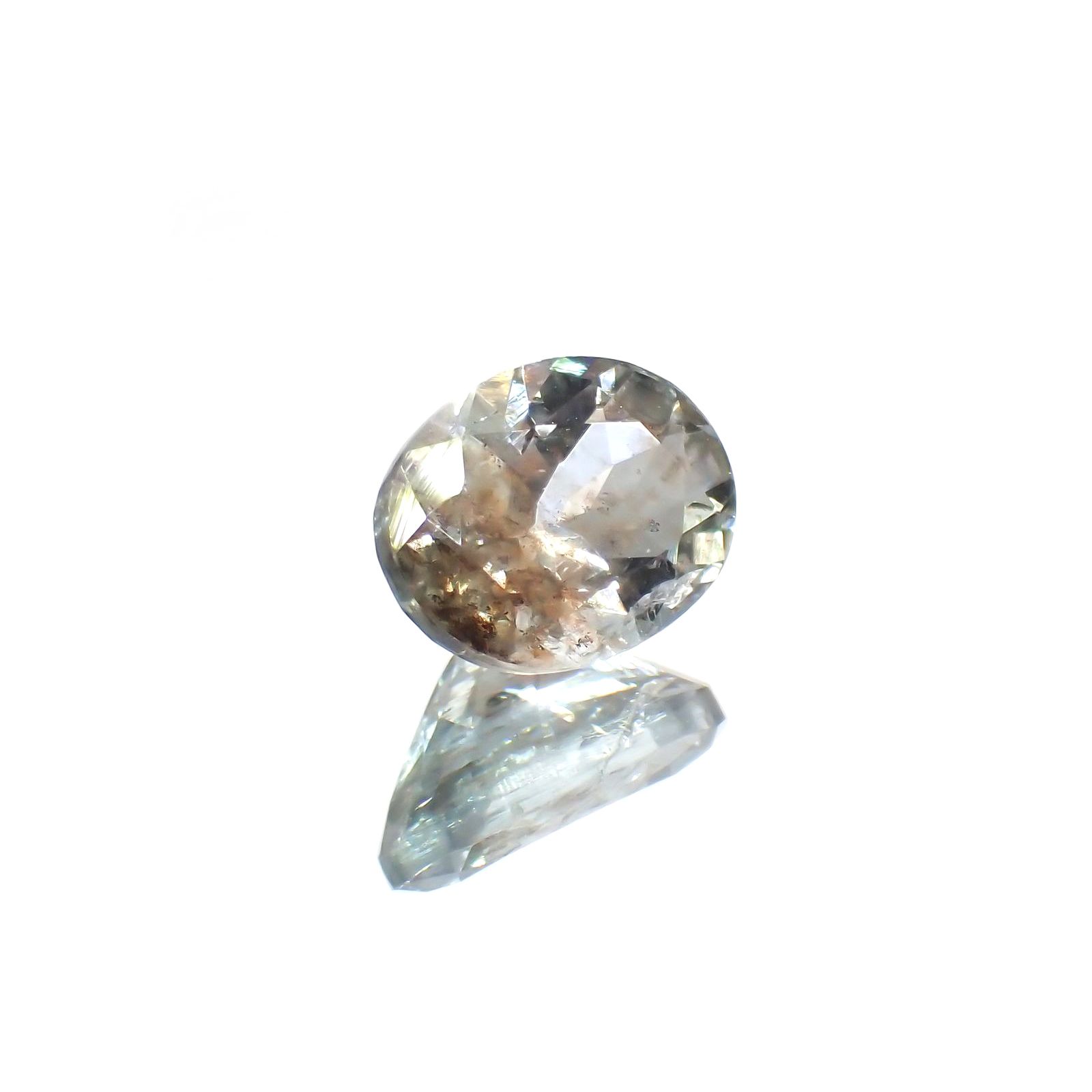 アベンチュリンアクアマリン ナイジェリア産 1.23ct / 8.1x6.1mm前後 [260114437]