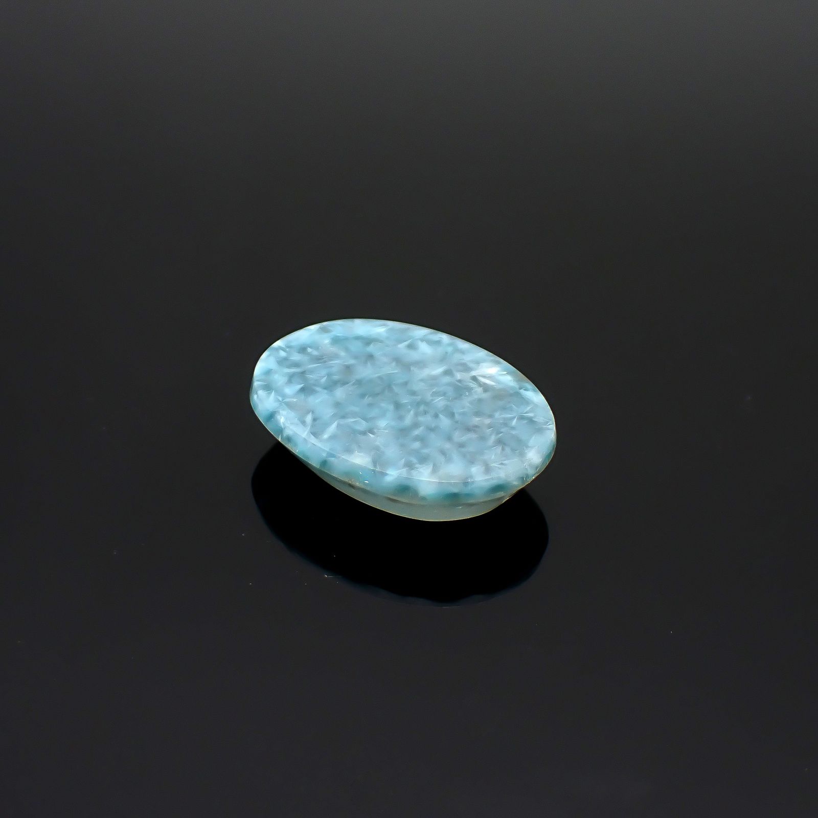 パライバクォーツ ブラジル産 24.76ct / 24.6x18.7mm前後 [260632502]