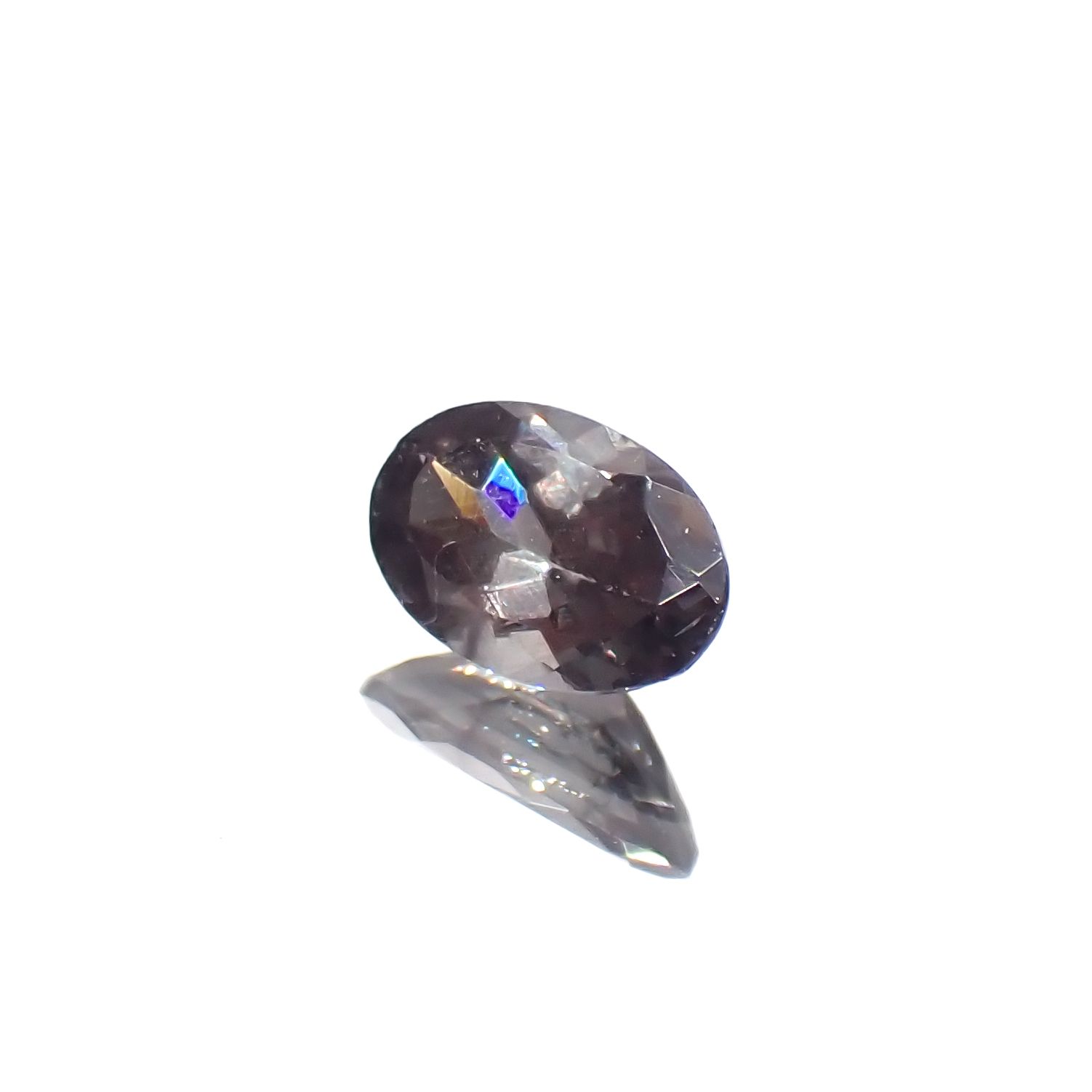 ベキリーブルーガーネット（カラーチェンジガーネット アレキタイプ） マダガスカル・ベキリー産 0.44ct[240222998]5.9x3.8mm前後