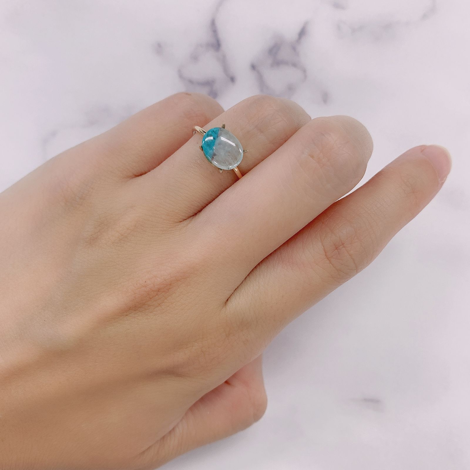 パライバトルマリンインクォーツ(宝石名トルマリンインクォーツ/別名パライバ・トルマリンインクォーツ) ブラジル産 1.367ct ソ付(宝貴協)[210912955]9.1×7.1mm前後