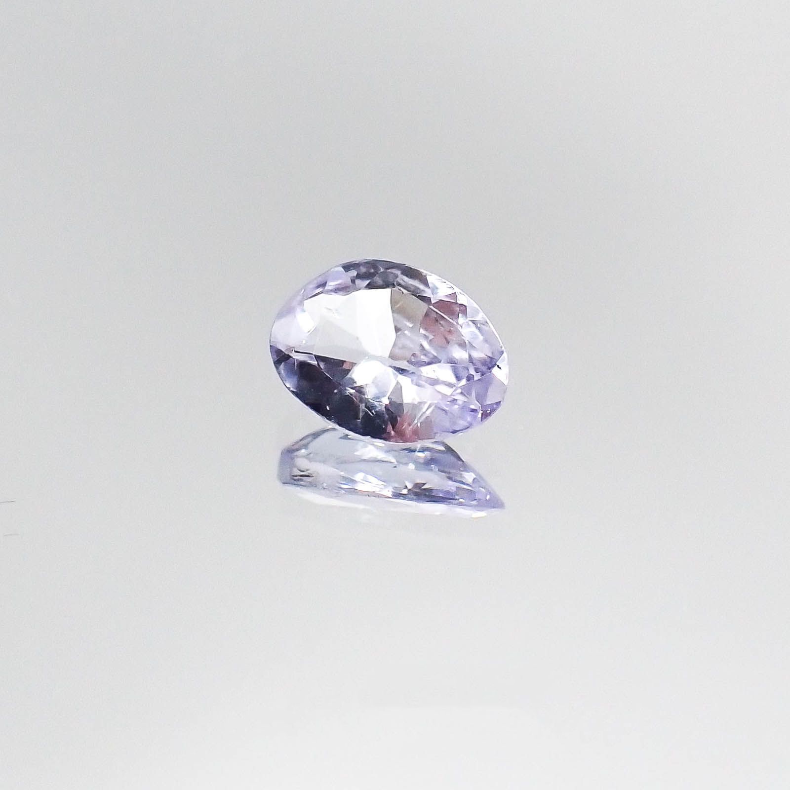 ラベンダーゾイサイト(宝石名ゾイサイト)タンザニア産 0.61ct 識別済[230522014]6.7x4.9mm前後
