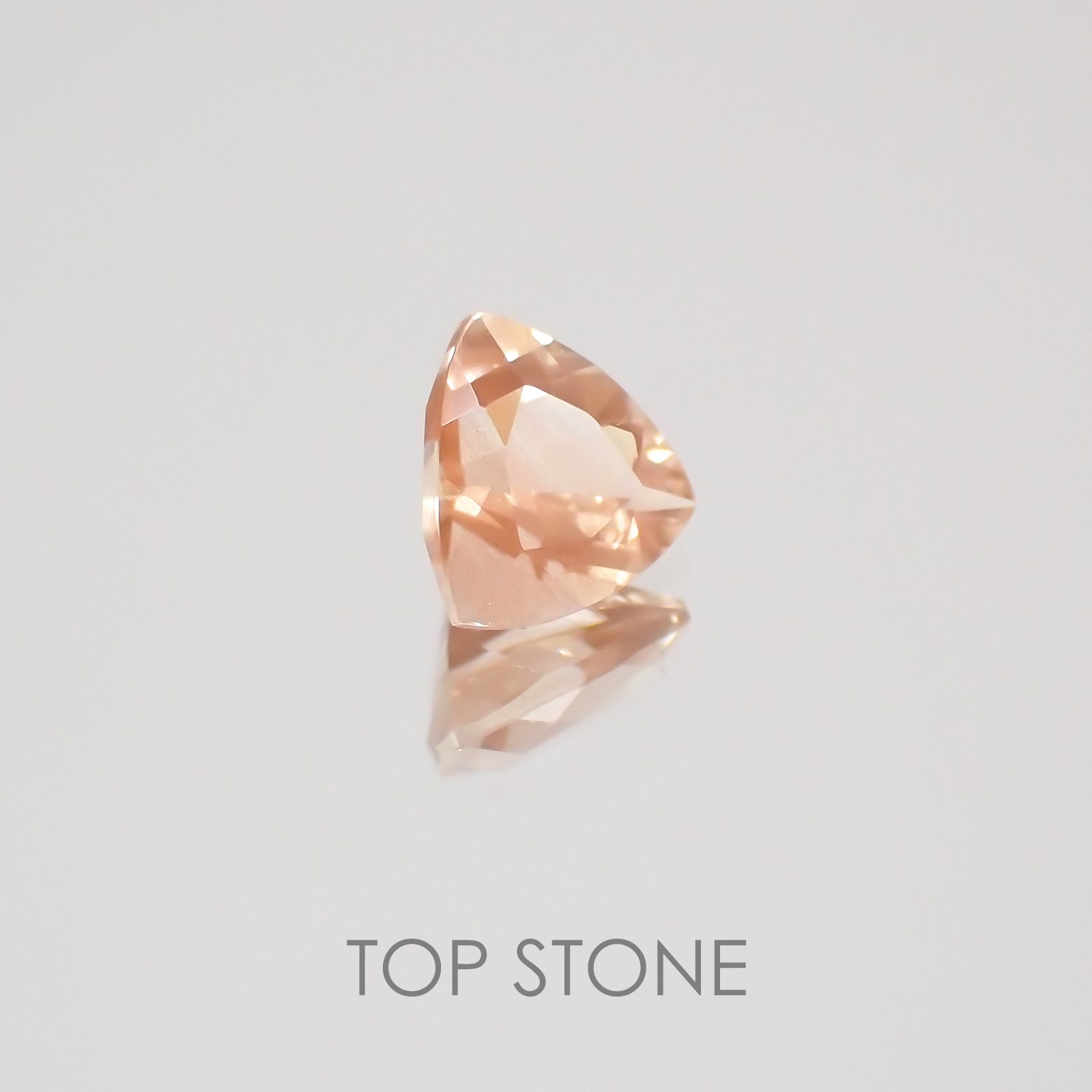 オレゴンサンストーン アメリカ産 ルース 0.41ct[20128876]5×5mm前後
