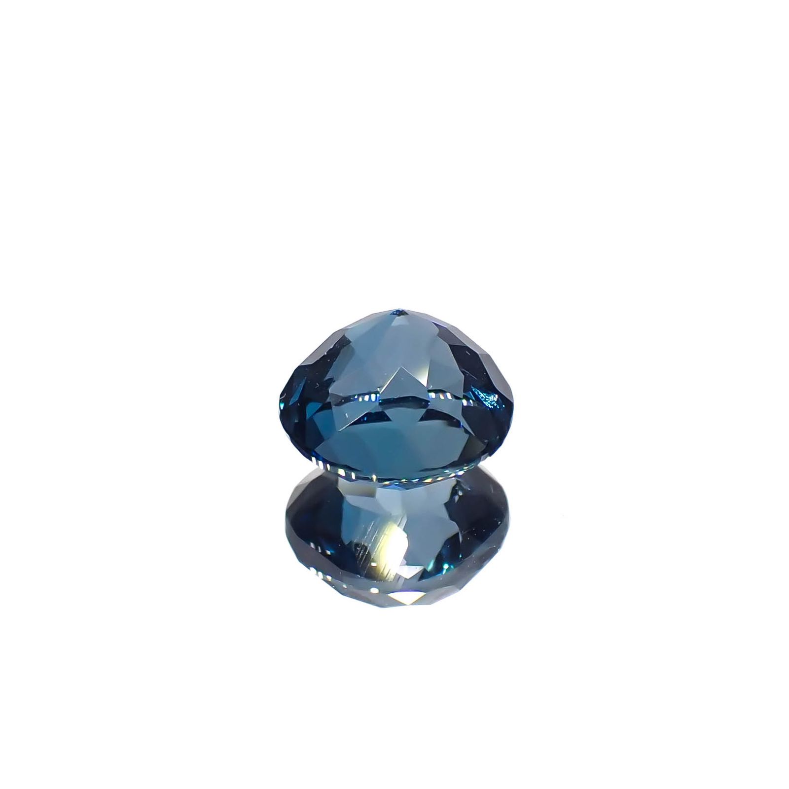 ロンドンブルートパーズ ブラジル産 2.17ct[240326788]7.4x7.4mm前後