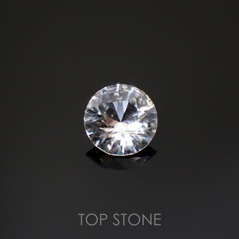 フェナカイト(宝石名フェナカイト)ブラジル産 0.84ct 識別済[220115173]6.5x6.5mm前後