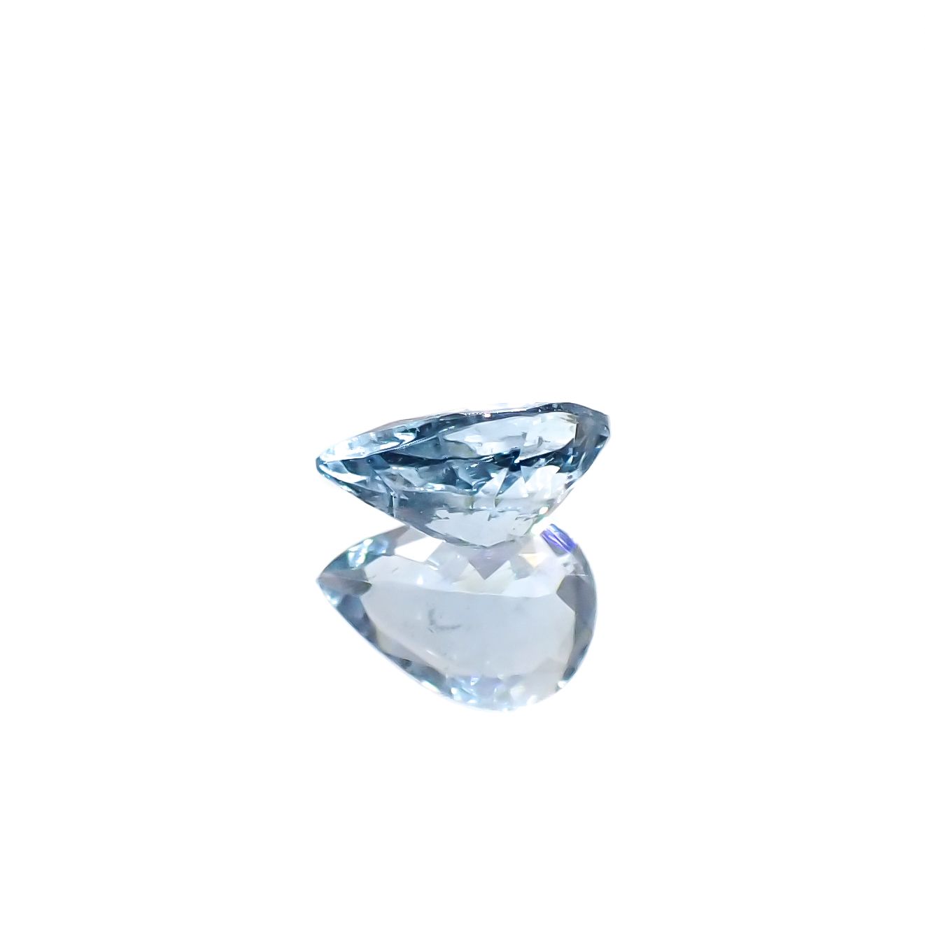 アクアマリン サンタマリアカラー マダガスカル産 0.54ct