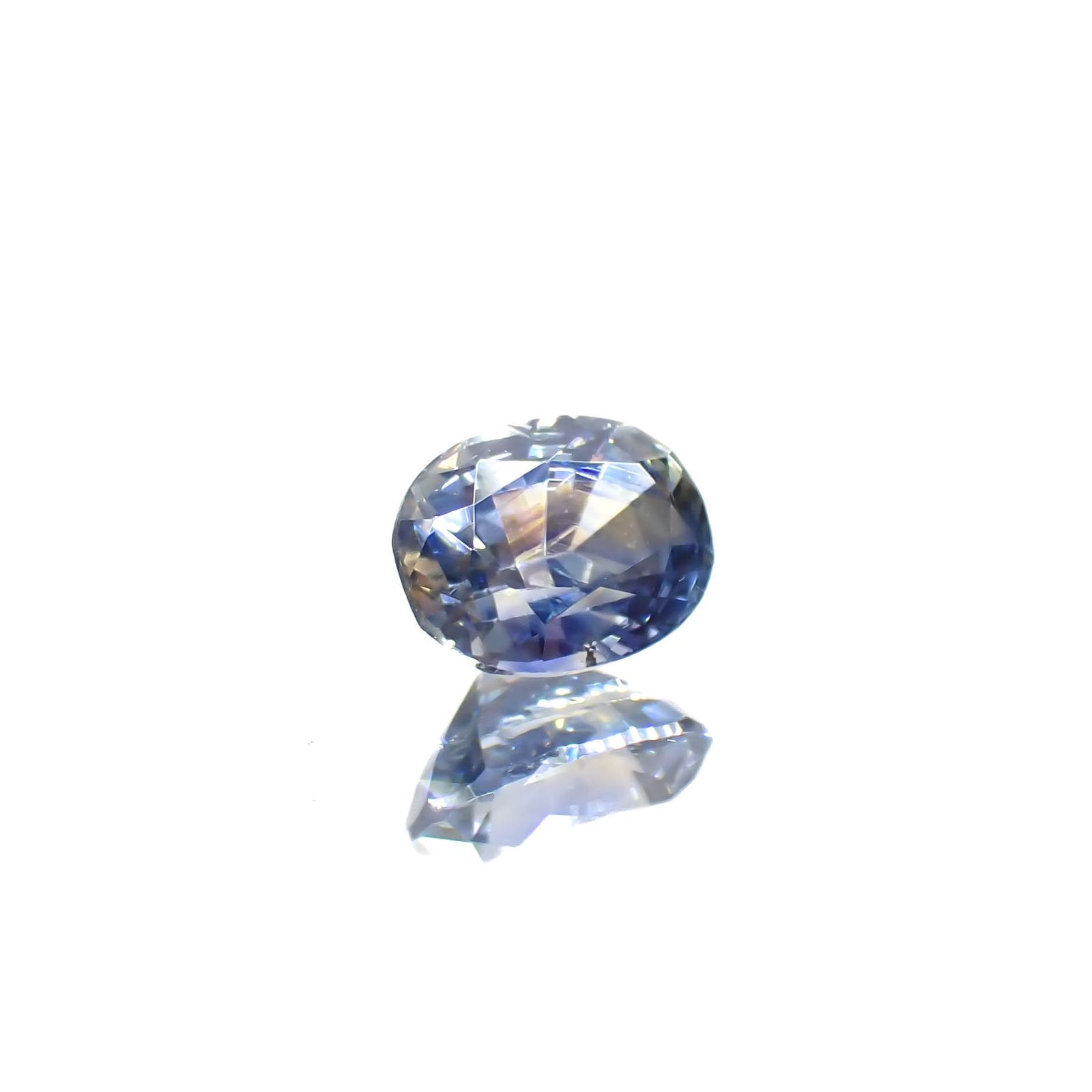 アイスブルーサファイア スリランカ産 0.36ct[230722692]4.5x3.5mm前後