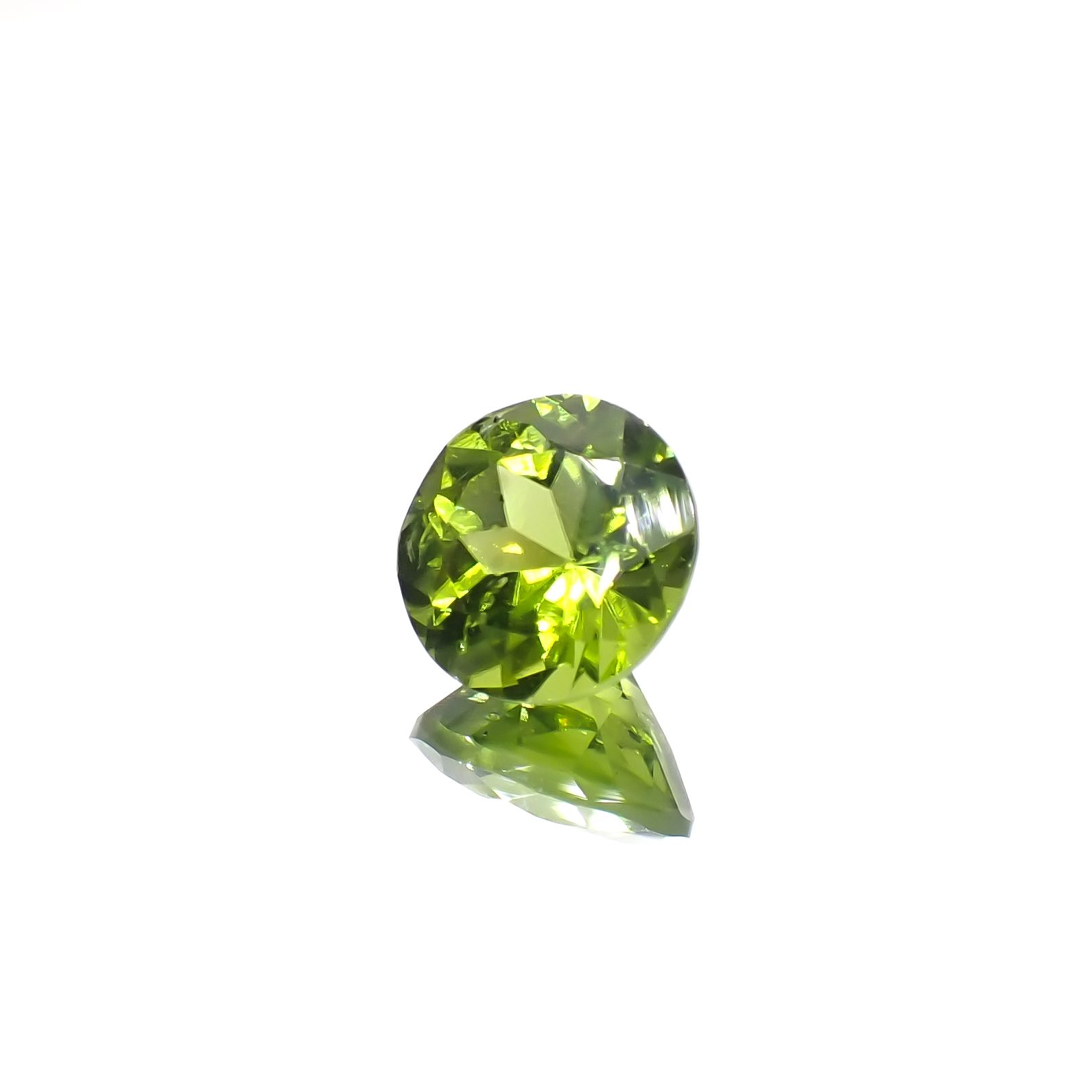 ブラックリリーパッドペリドット アメリカ・アリゾナ州産 3.37ct [231224610]9x9mm前後