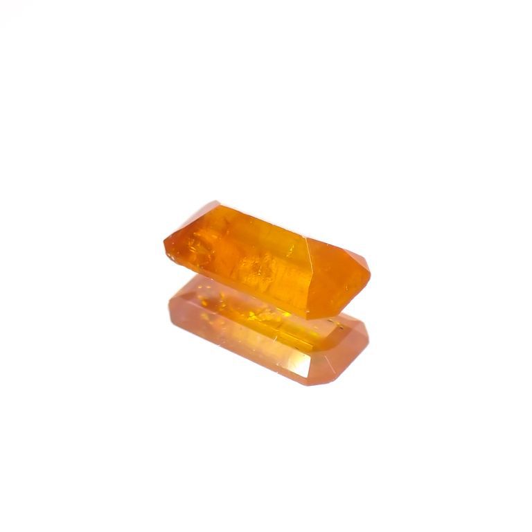 ウルフェナイト(宝石名ウルフェナイト)メキシコ産 0.444ct ソ付[221219723]5.2x2.6mm前後