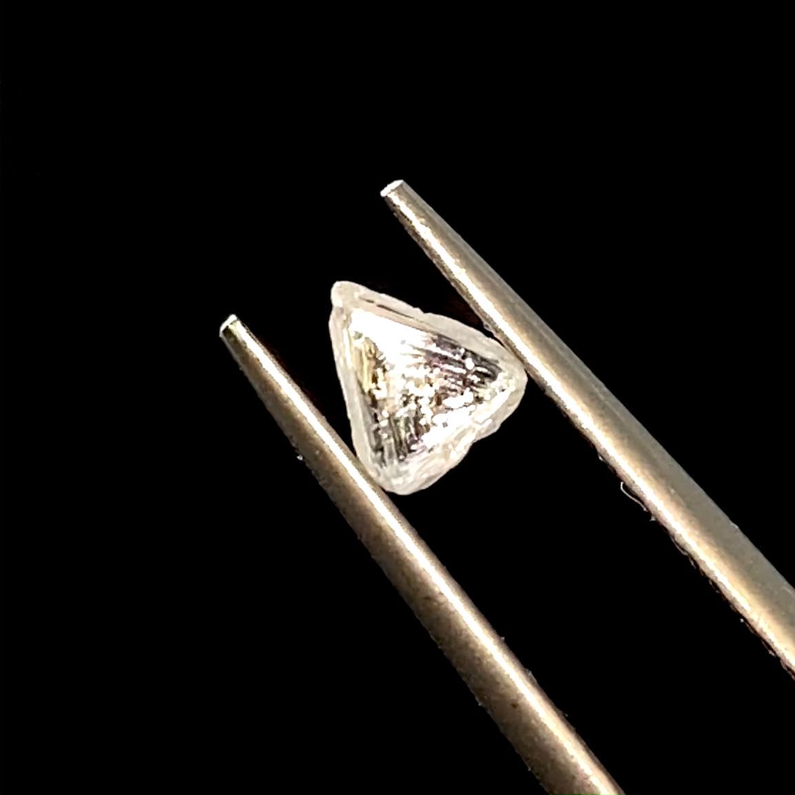 ♪( ´▽｀)いつか、オリジナルのアクセサリーを作る為に持っていた、ダイヤモンド マクルダイヤモンド(宝石名ダイアモンド)カナダ産 原石 識別済 0.45ct