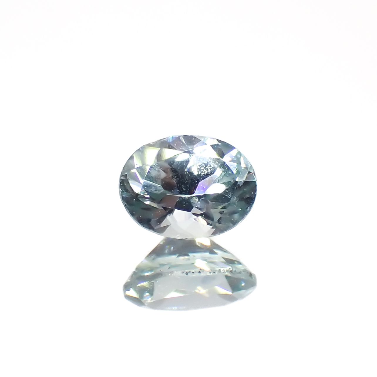 モンタナサファイア(宝石名サファイア)アメリカ・モンタナ州産 0.24ct 識別済[230321275]4.1x3.1mm前後