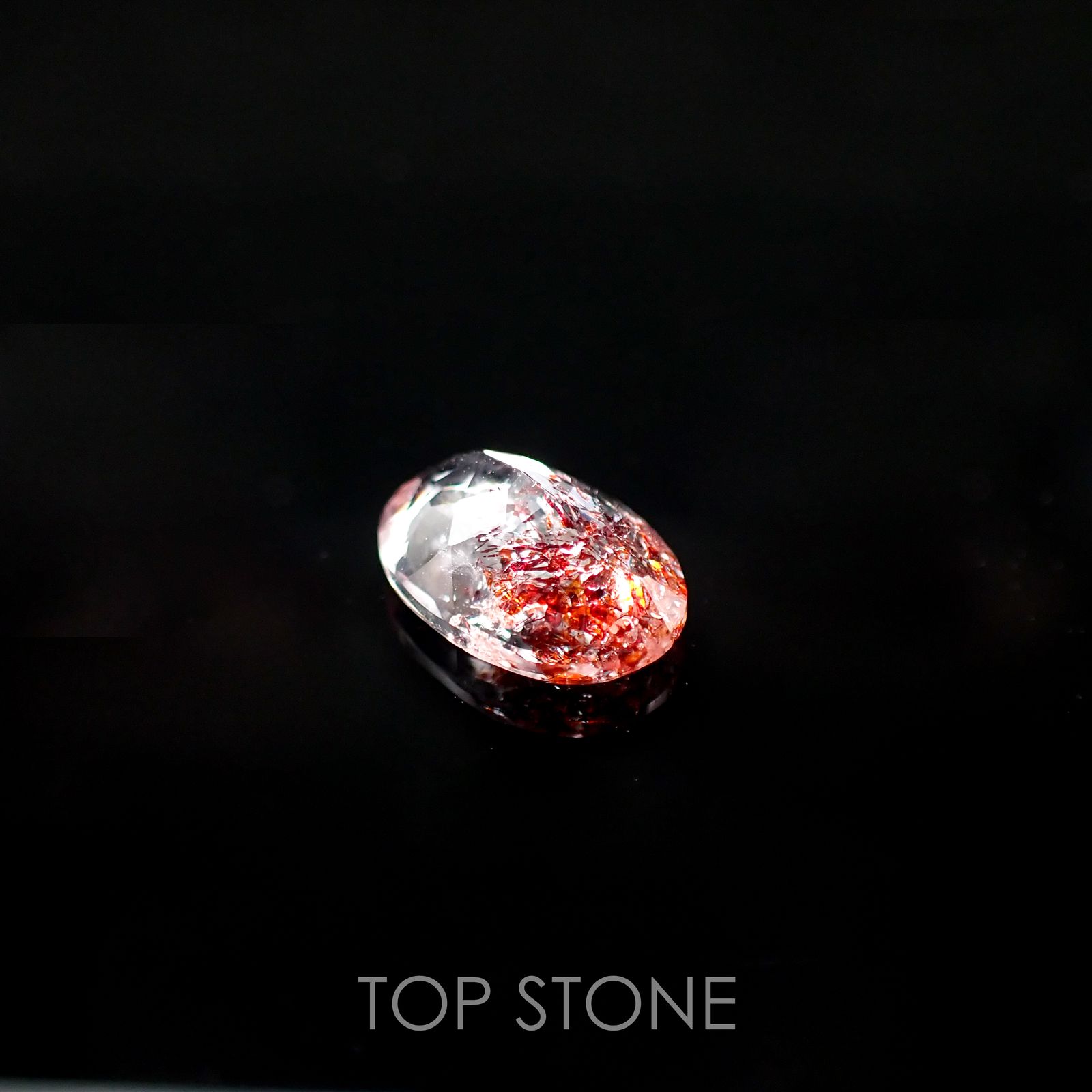 ファイヤークォーツ ナイジェリア産 ルース 1.73ct[210610716]10×7mm前後