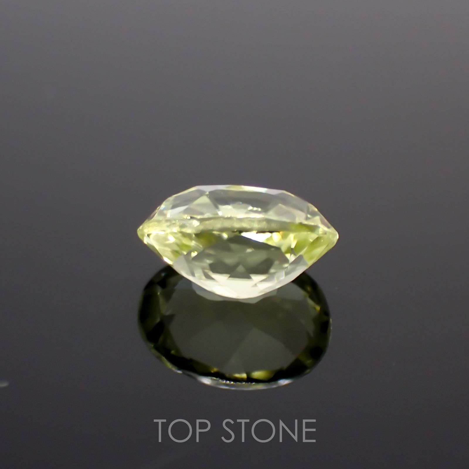 シリマナイト(宝石名シリマナイト)インド産 1.28ct 識別済[211113692]7.8x5.8mm前後